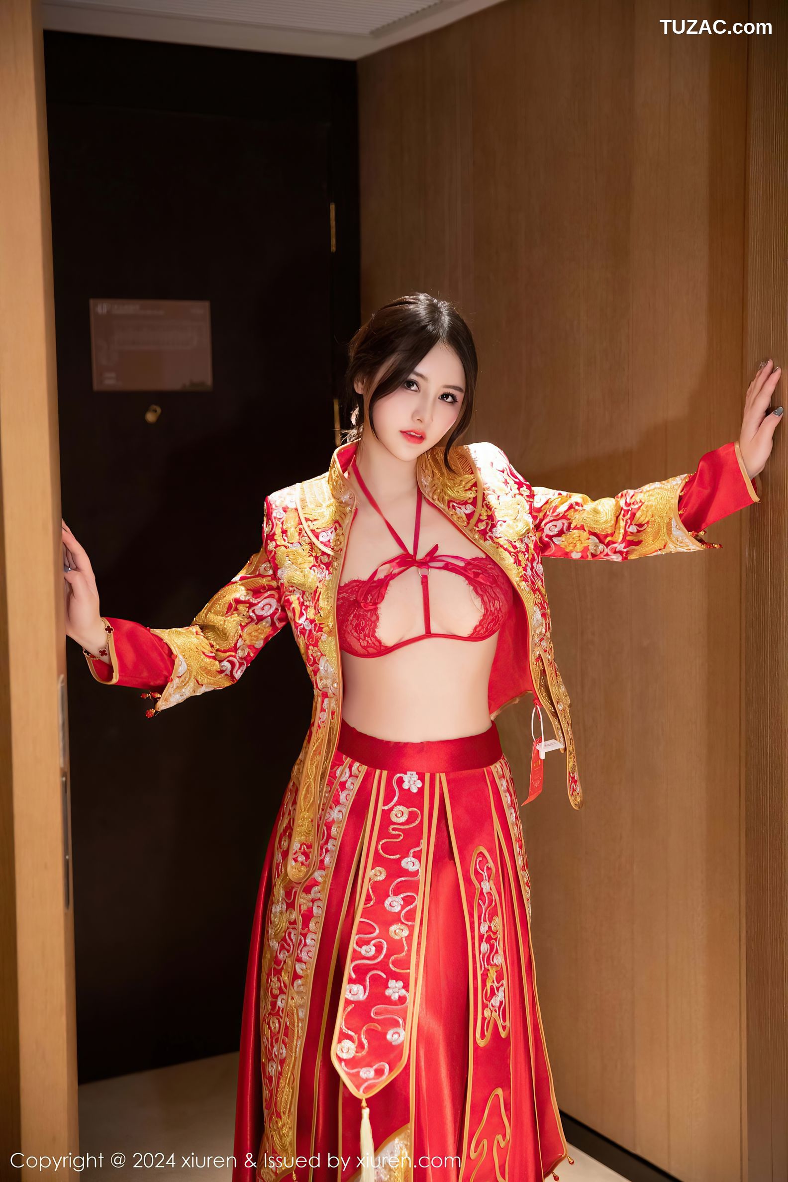 XiuRen秀人网-9494-诗诗kiki-红色新娘装红色情趣内衣爆乳-2024.11.22