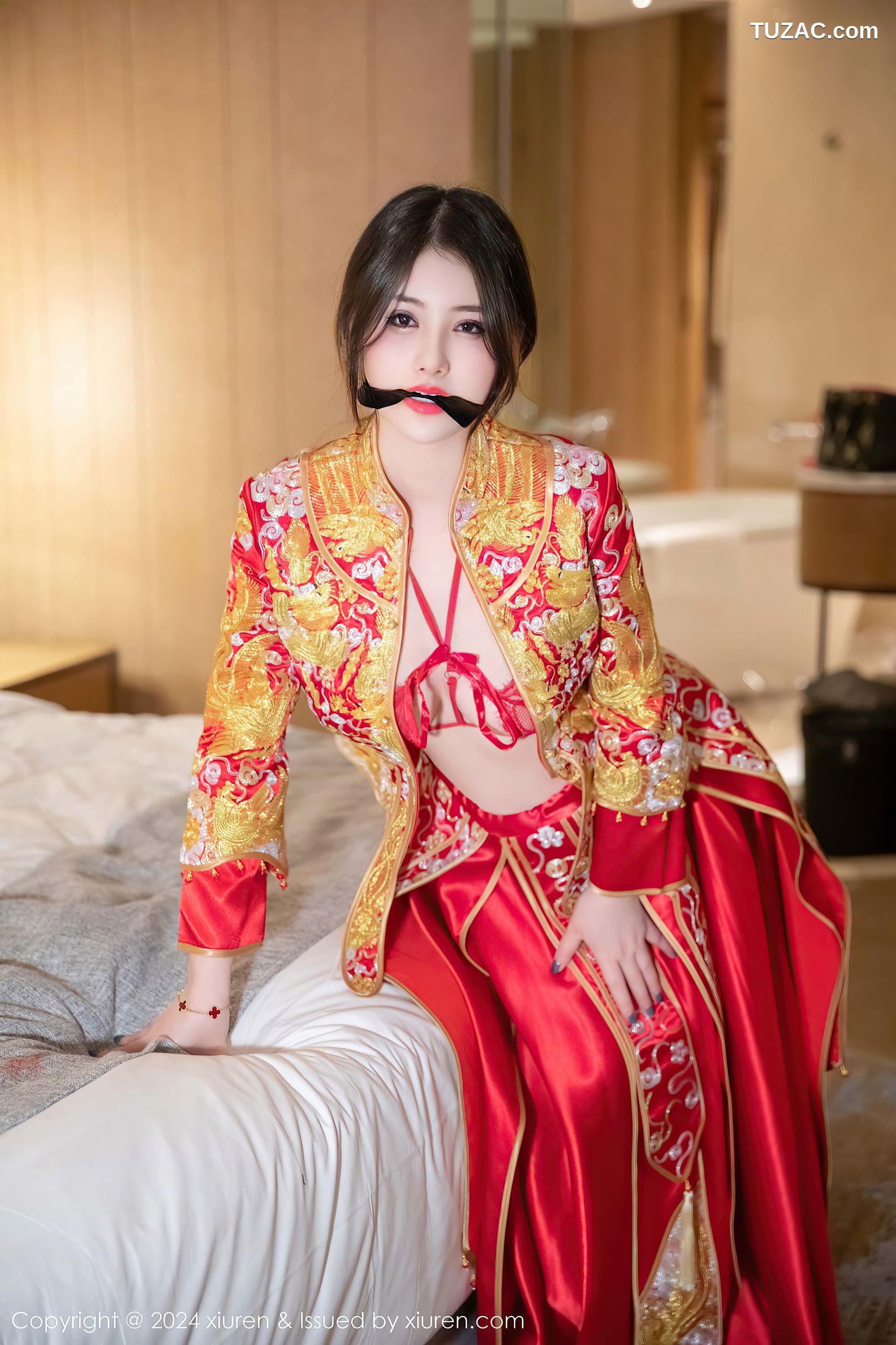 XiuRen秀人网-9494-诗诗kiki-红色新娘装红色情趣内衣爆乳-2024.11.22