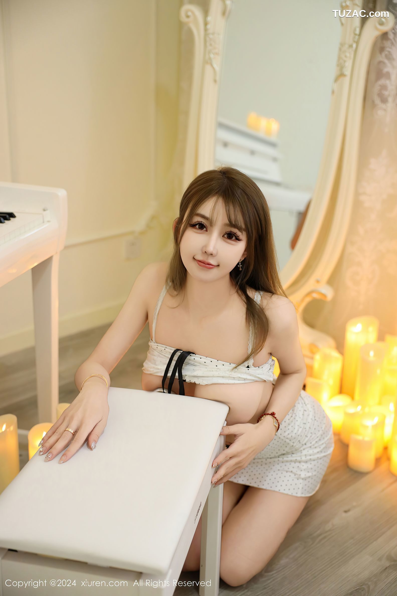 XiuRen秀人网-9502-Zoe柚柚-弹钢琴的白裙玉足少女-2024.11.26