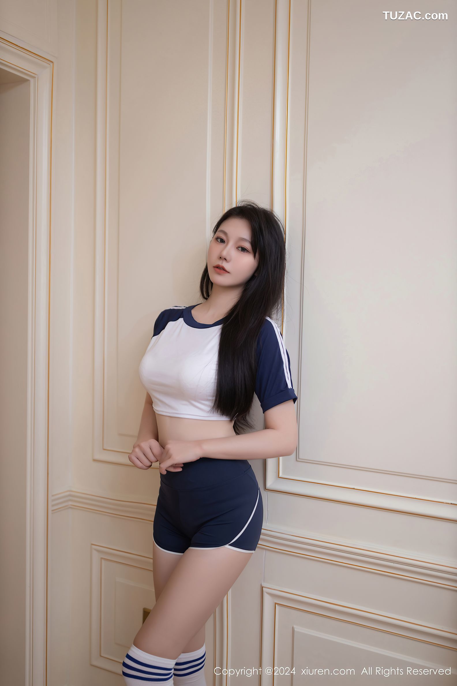 XiuRen秀人网-9506-安然anran-运动背心深蓝运动短裤白色蕾丝内衣-2024.11.26