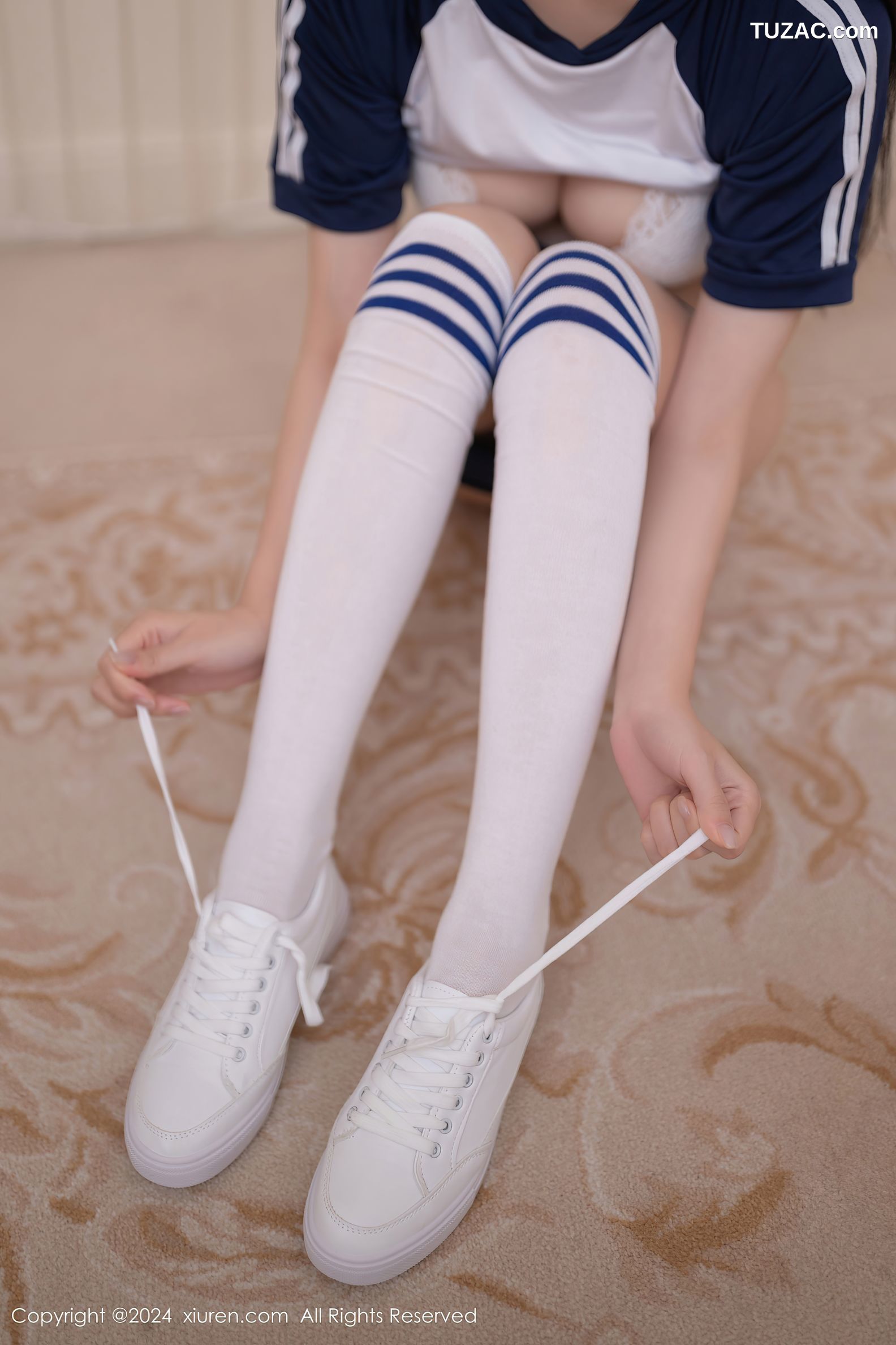 XiuRen秀人网-9506-安然anran-运动背心深蓝运动短裤白色蕾丝内衣-2024.11.26