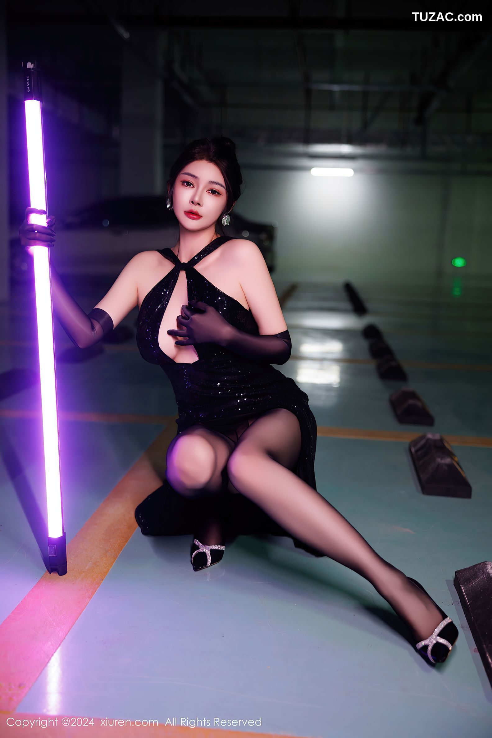 XiuRen秀人网-9512-凯竹Quinn-黑色礼服裙黑吊带黑丝-2024.11.27