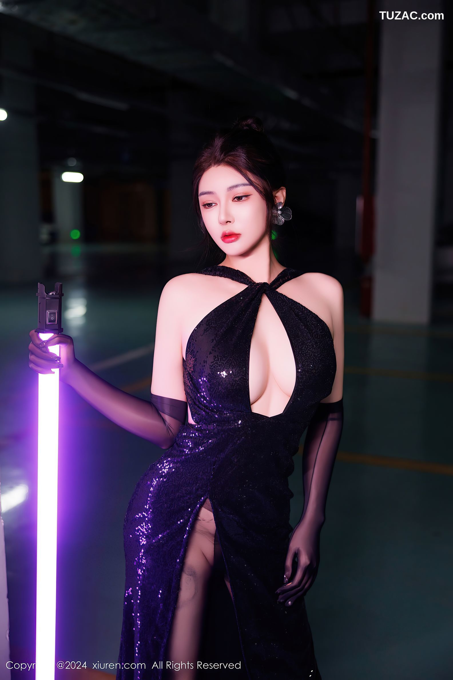 XiuRen秀人网-9512-凯竹Quinn-黑色礼服裙黑吊带黑丝-2024.11.27