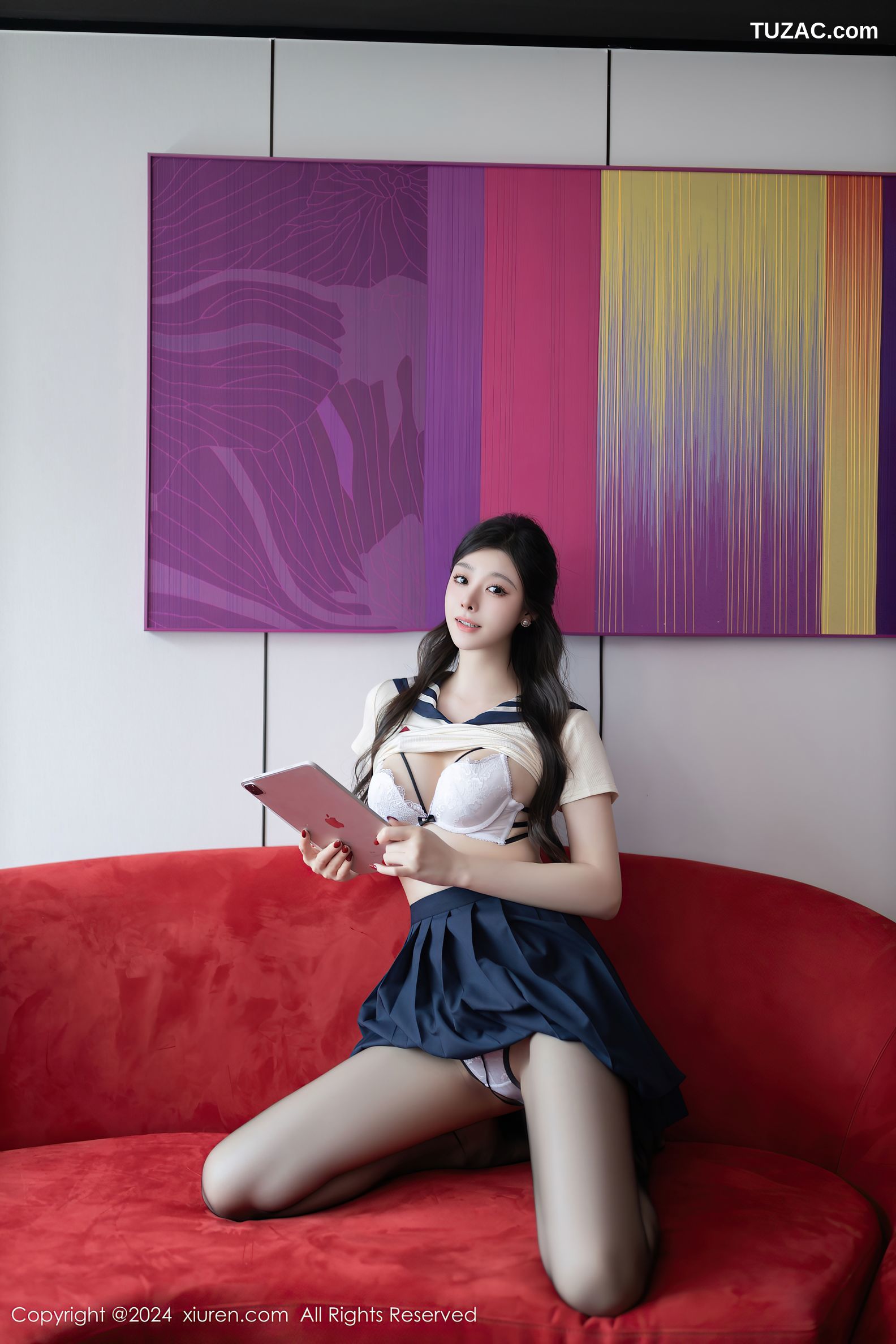 XiuRen秀人网-9530-小逗逗-水手T深蓝短裙学生服黑丝-2024.11.29