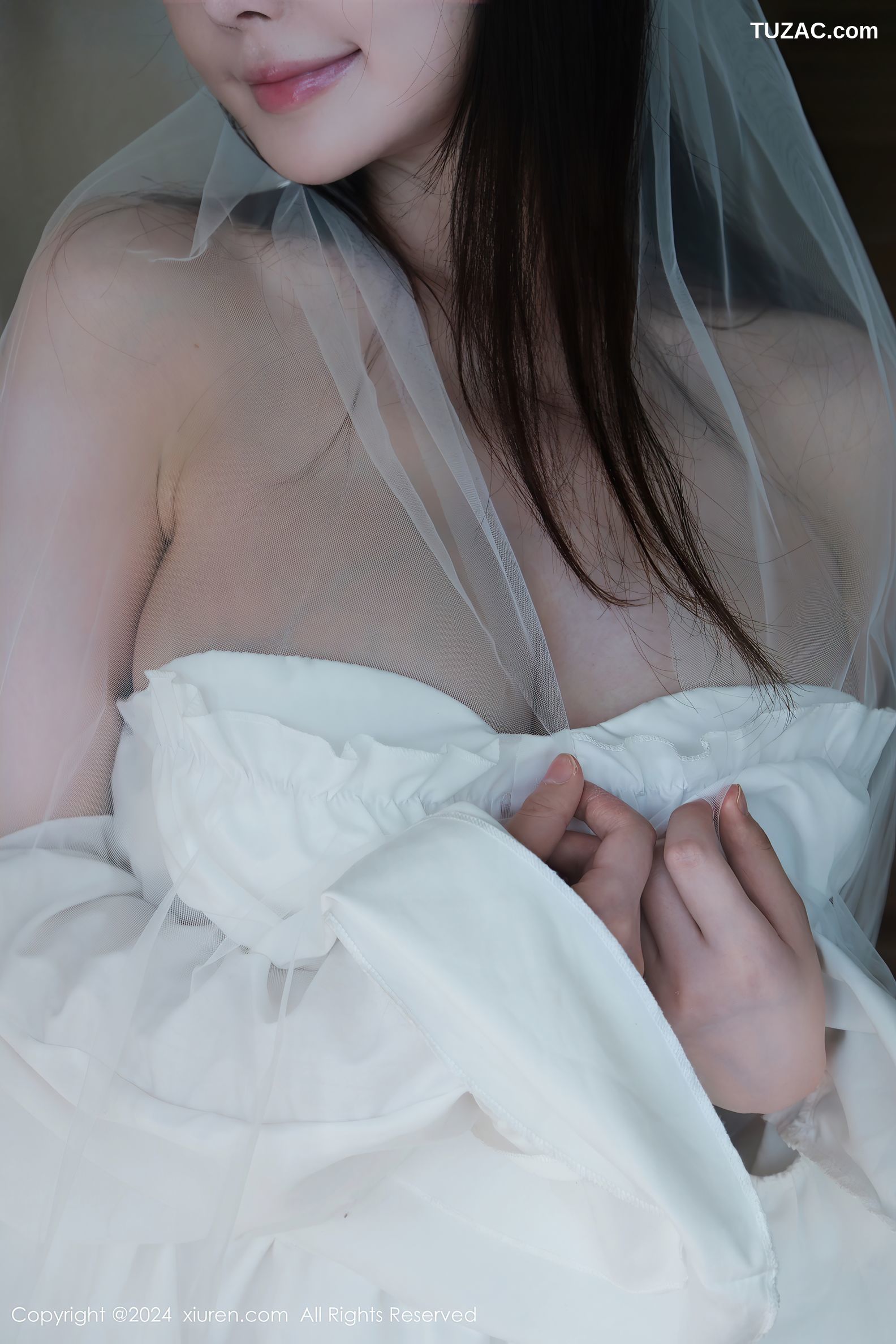 XiuRen秀人网-9535-糯美子MINIbabe-情趣婚纱新娘制服爆乳-2024.12.02