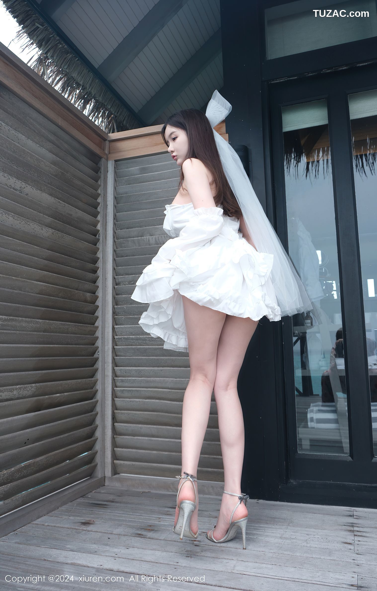 XiuRen秀人网-9535-糯美子MINIbabe-情趣婚纱新娘制服爆乳-2024.12.02