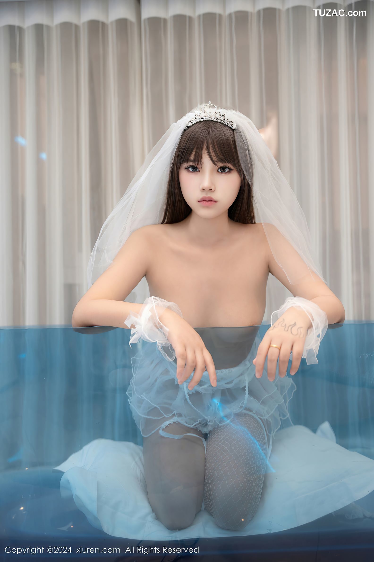 XiuRen秀人网-9539-姚若兮vay-少女白色头纱情趣白纱内衣透视网袜爆乳-2024.12.03