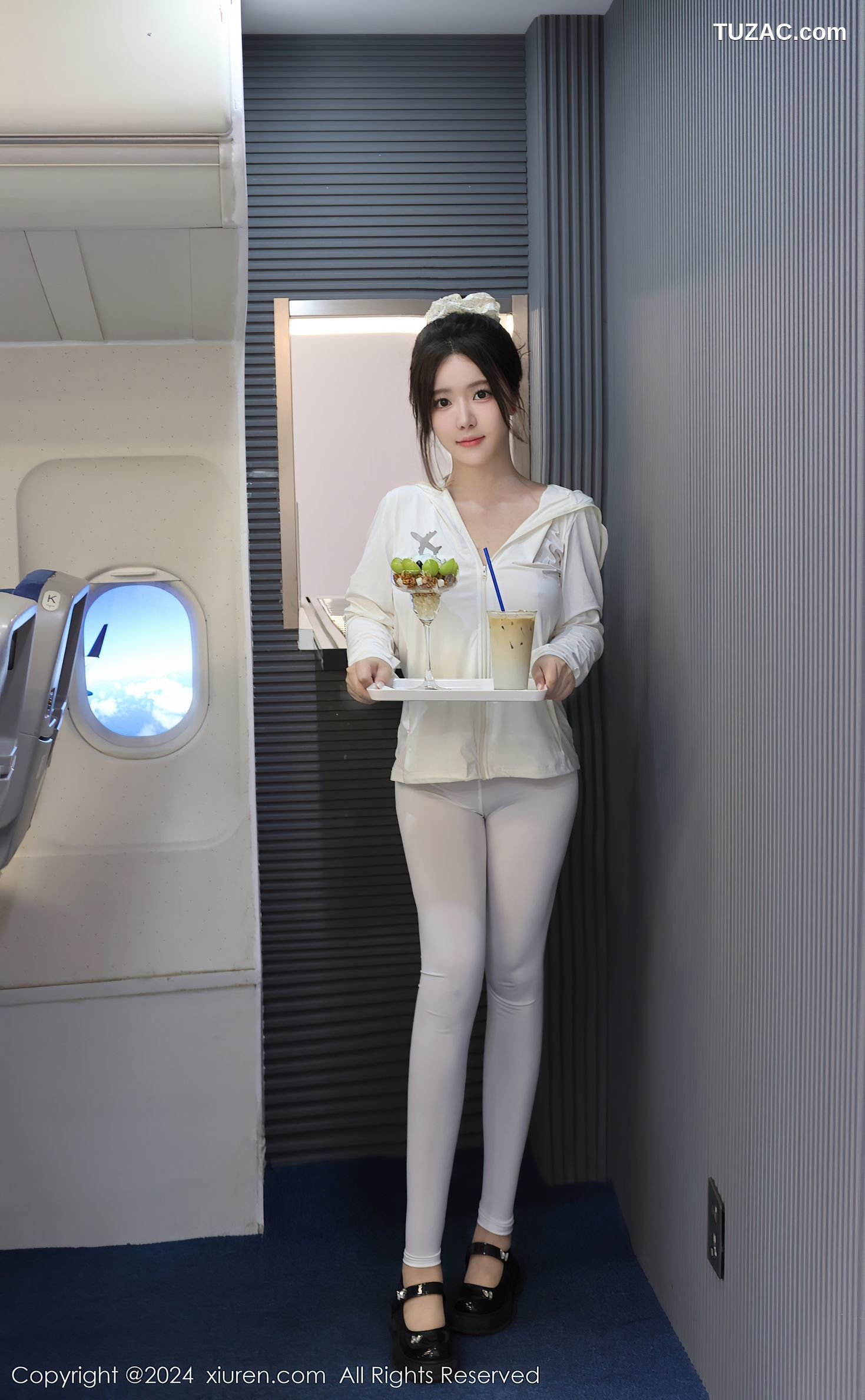 XiuRen秀人网-9559-小薯条nienie-飞机场景-性感野猫小女仆爆乳-2024.12.06