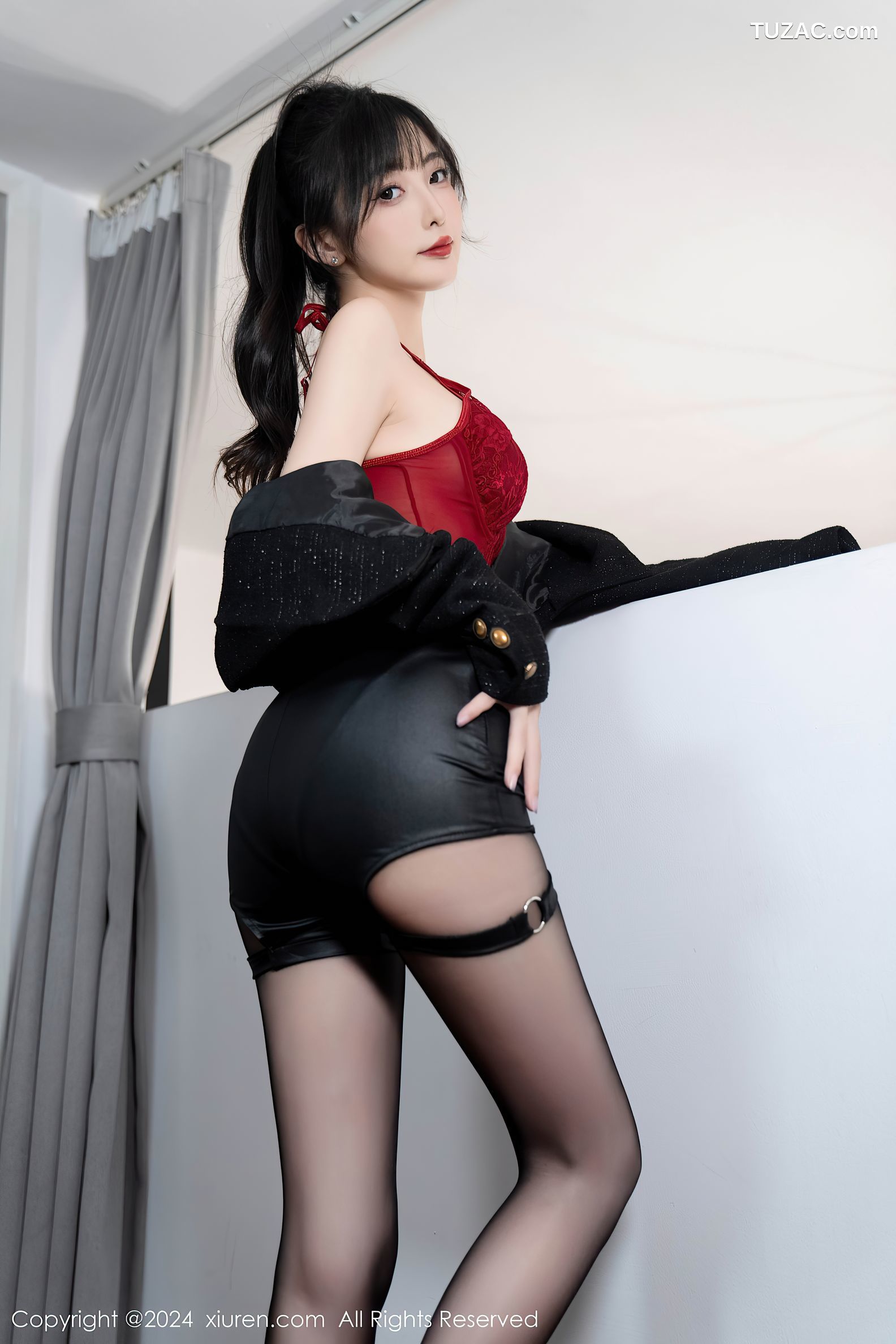 XiuRen秀人网-9561-林星阑-黑夹克皮短裙红蕾丝内衣黑丝-2024.12.06