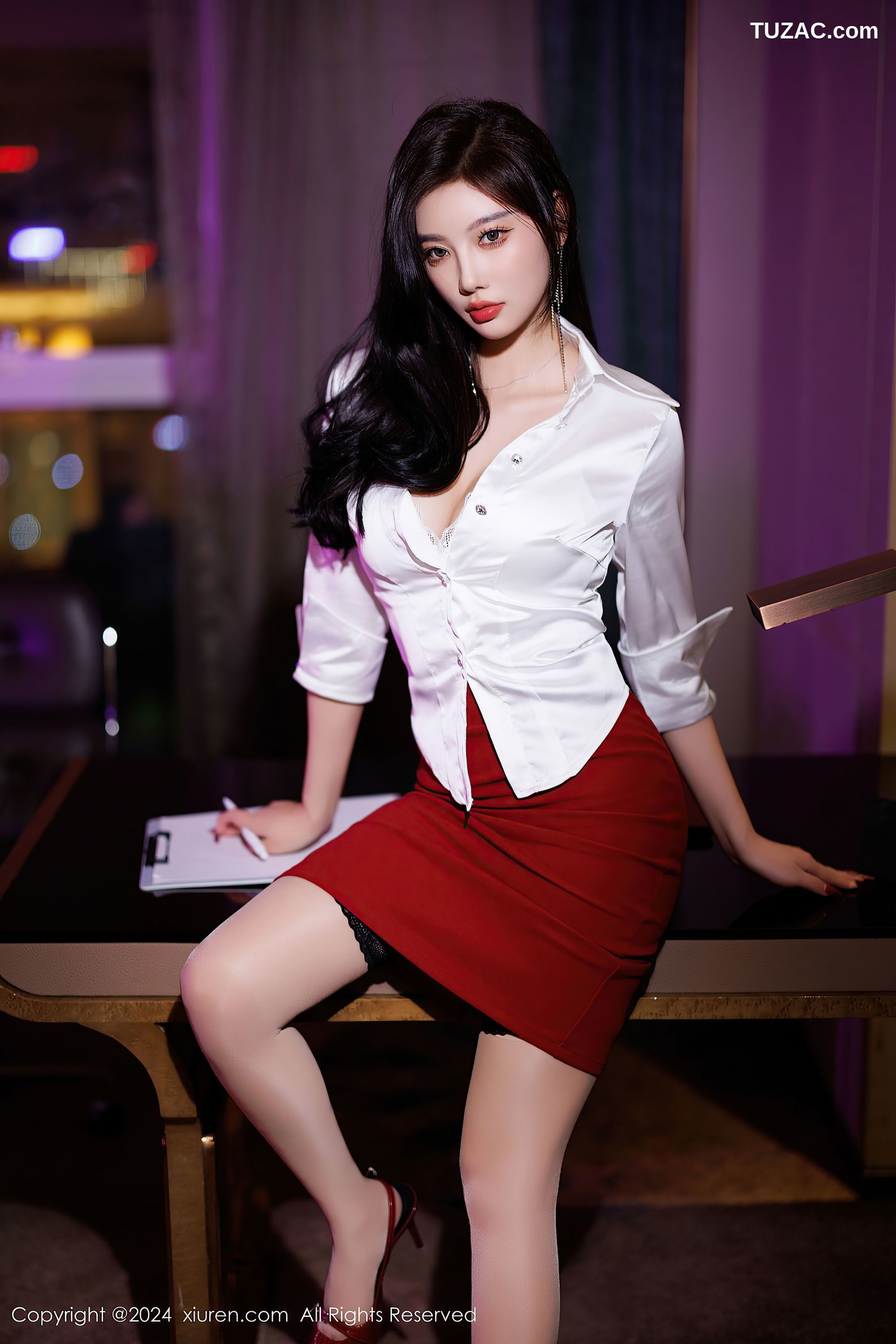 XiuRen秀人网-9565-杨晨晨Yome-白衬衫红色短裙OL美臀-2024.12.06