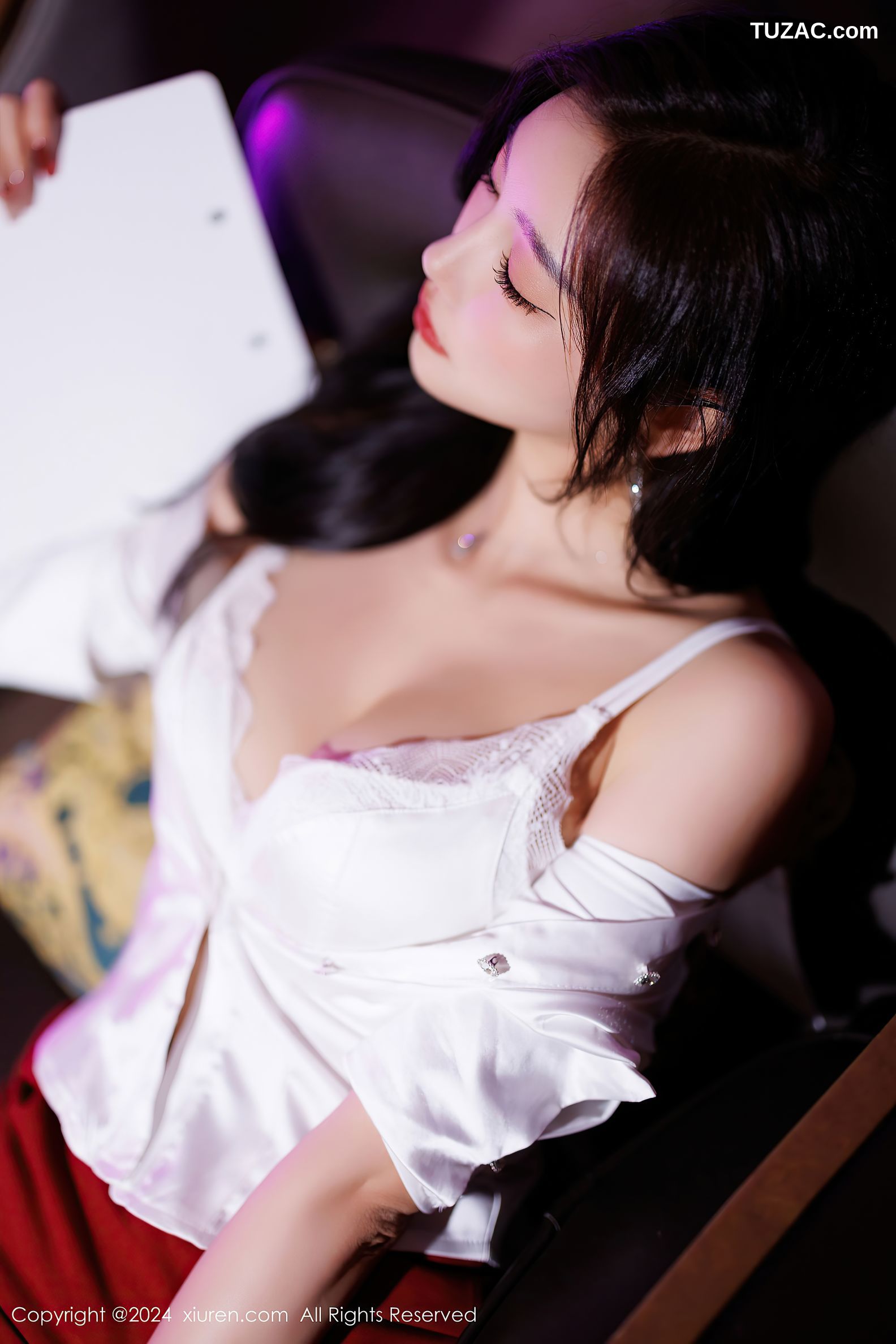 XiuRen秀人网-9565-杨晨晨Yome-白衬衫红色短裙OL美臀-2024.12.06