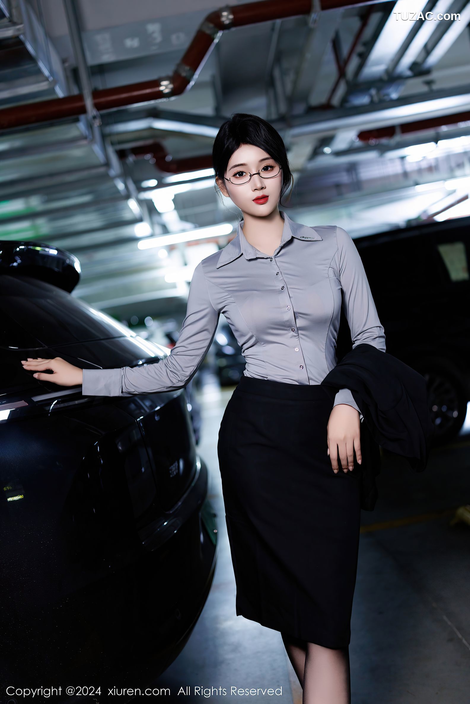 XiuRen秀人网-9567-南乔-OL灰衬衫黑色短裙黑色内衣黑丝-2024.12.09