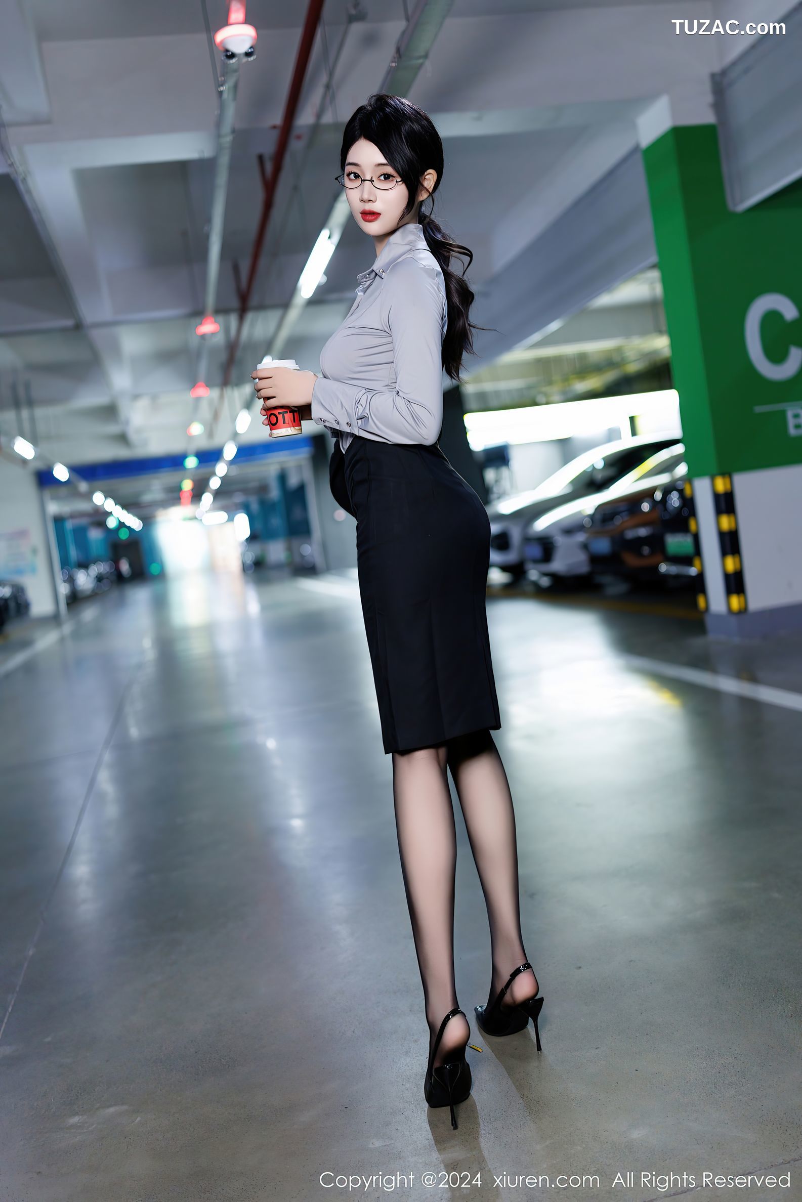 XiuRen秀人网-9567-南乔-OL灰衬衫黑色短裙黑色内衣黑丝-2024.12.09