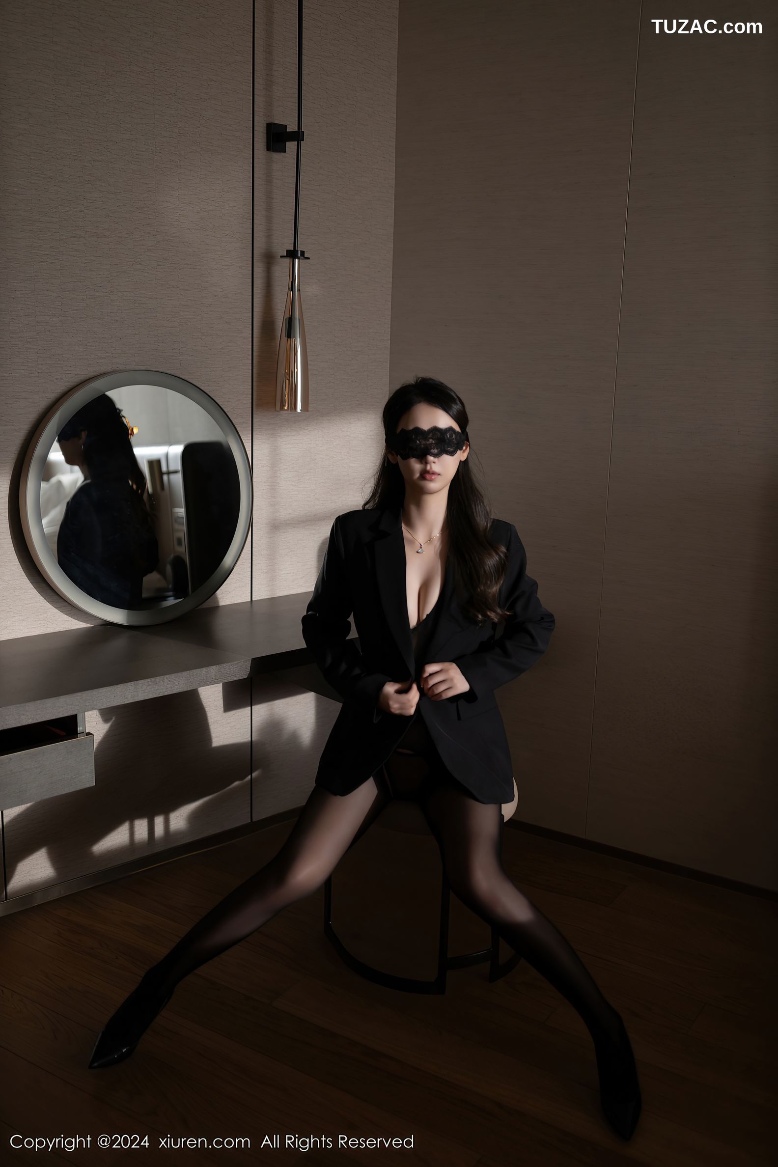 XiuRen秀人网-9571-唐安琪-黑外套连体黑丝爆乳-2024.12.09