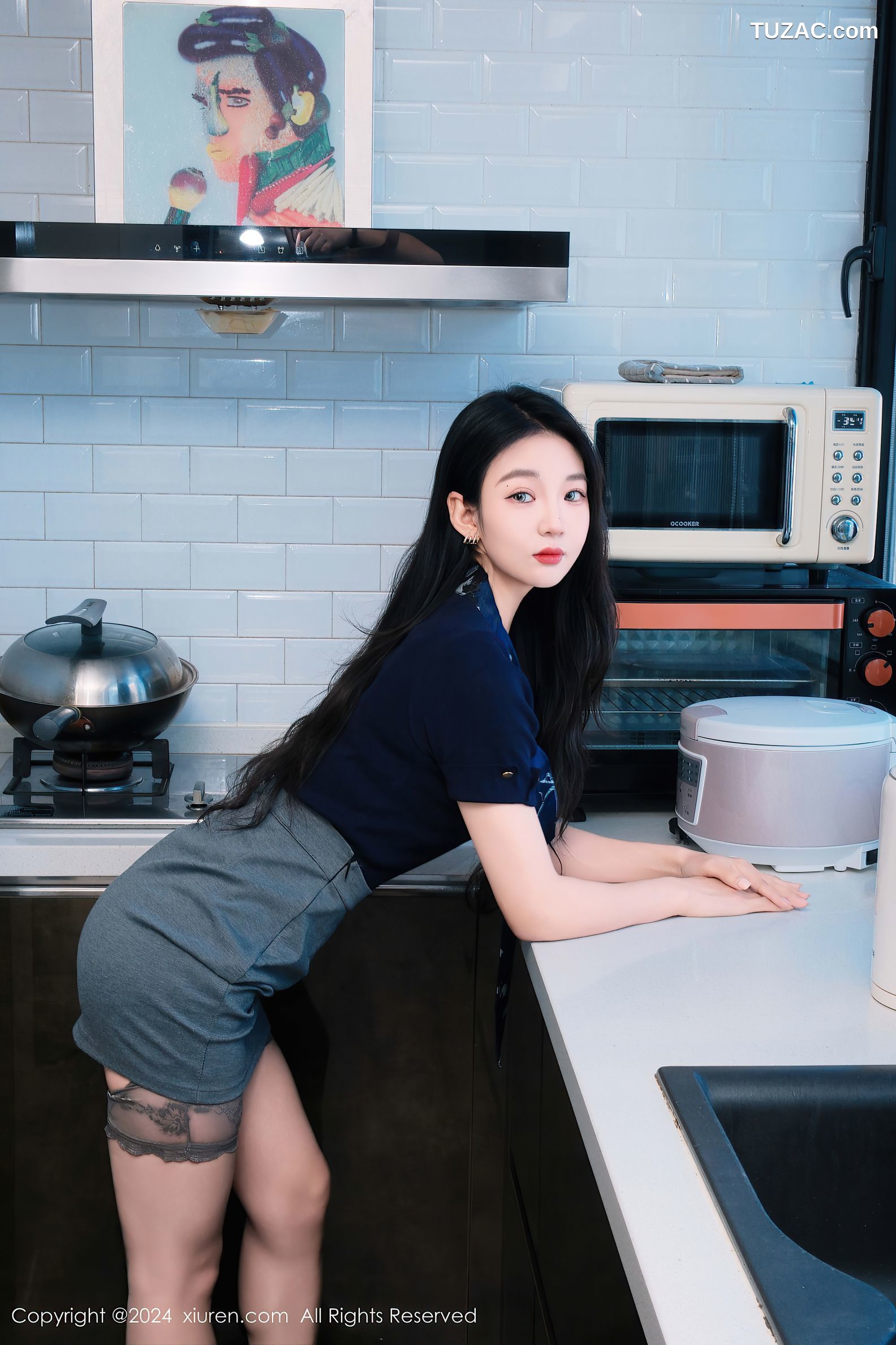 XiuRen秀人网-9580-希恬儿-深蓝T灰短裙三套内衣-2024.12.11