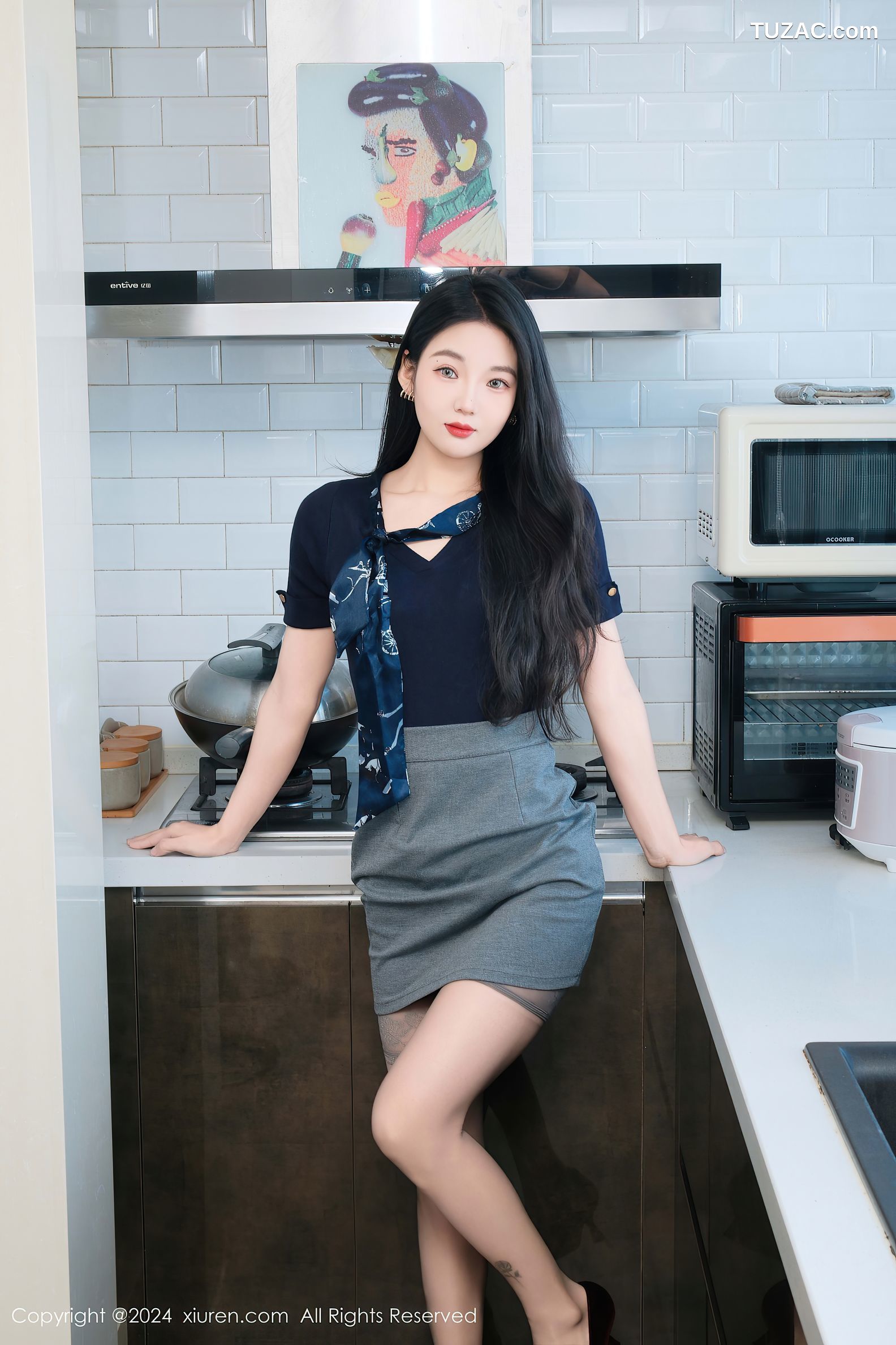 XiuRen秀人网-9580-希恬儿-深蓝T灰短裙三套内衣-2024.12.11