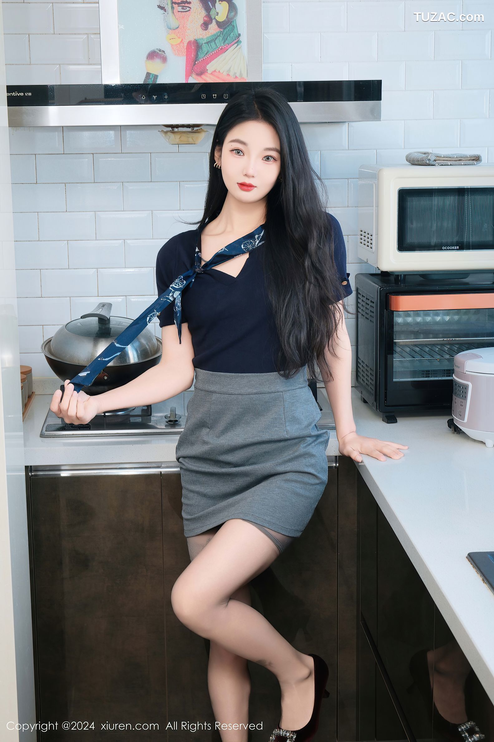 XiuRen秀人网-9580-希恬儿-深蓝T灰短裙三套内衣-2024.12.11