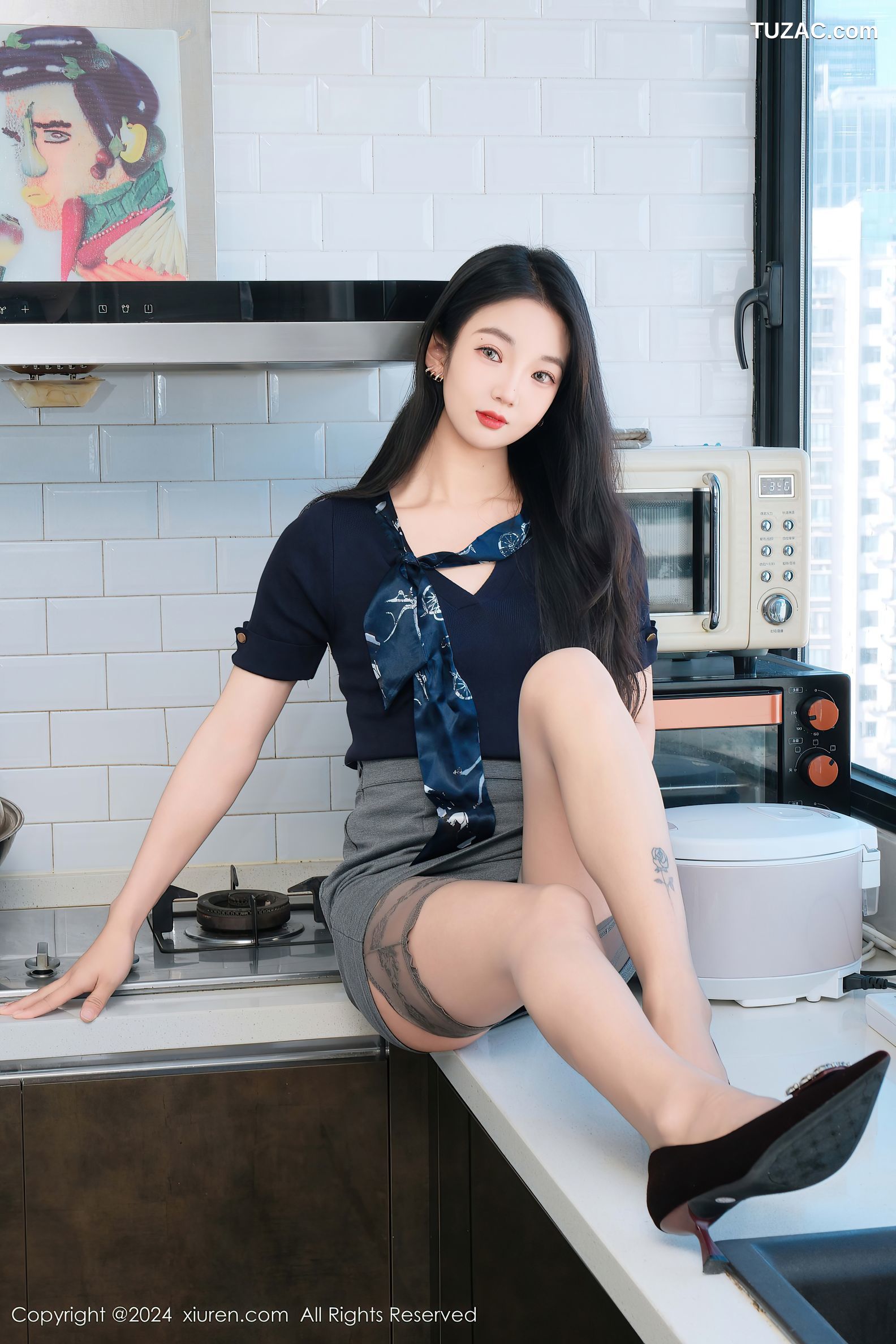 XiuRen秀人网-9580-希恬儿-深蓝T灰短裙三套内衣-2024.12.11