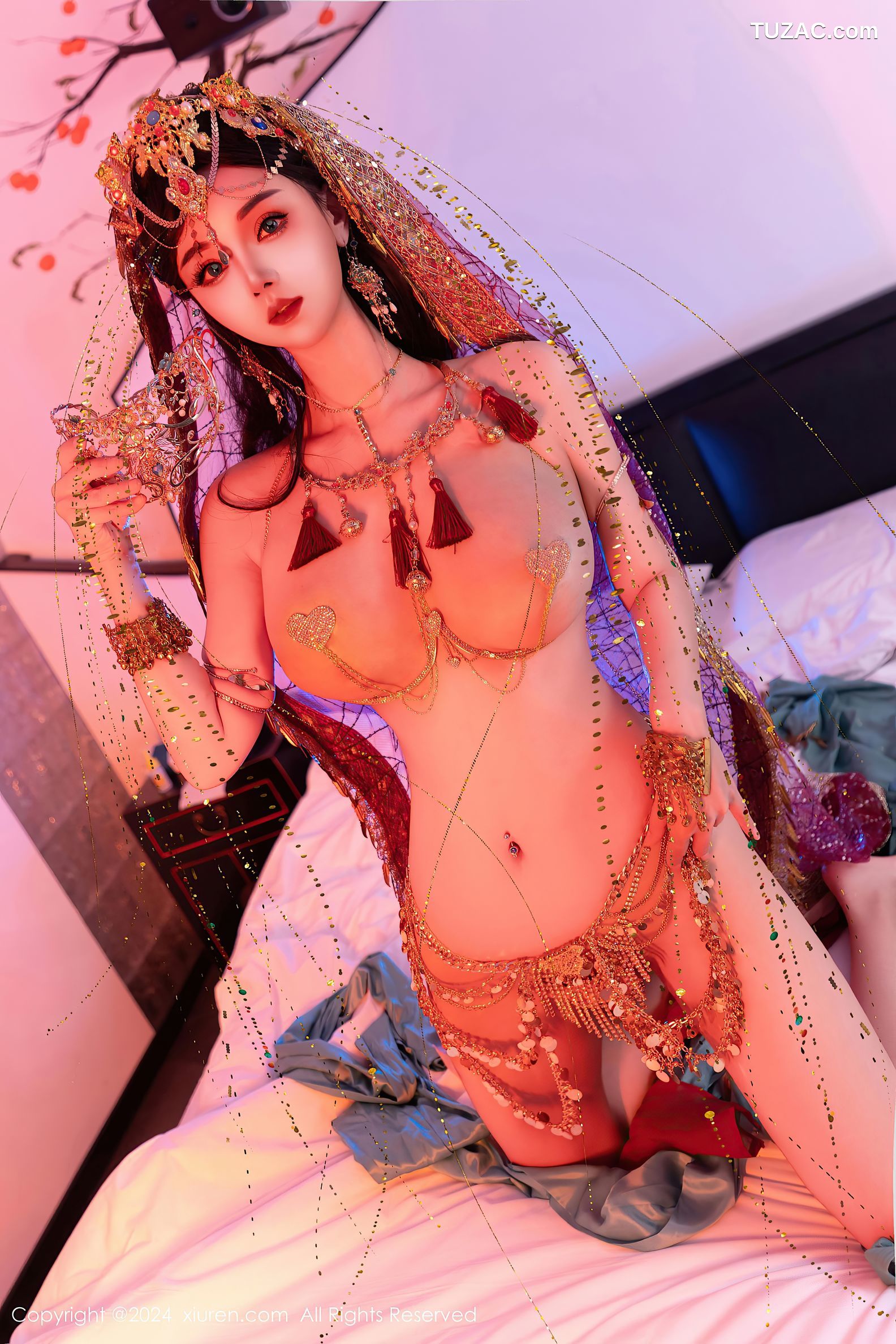 XiuRen秀人网-9585-不吃冰淇淋-新人异域风情芭比娃娃金链内衣爆乳-2024.12.12