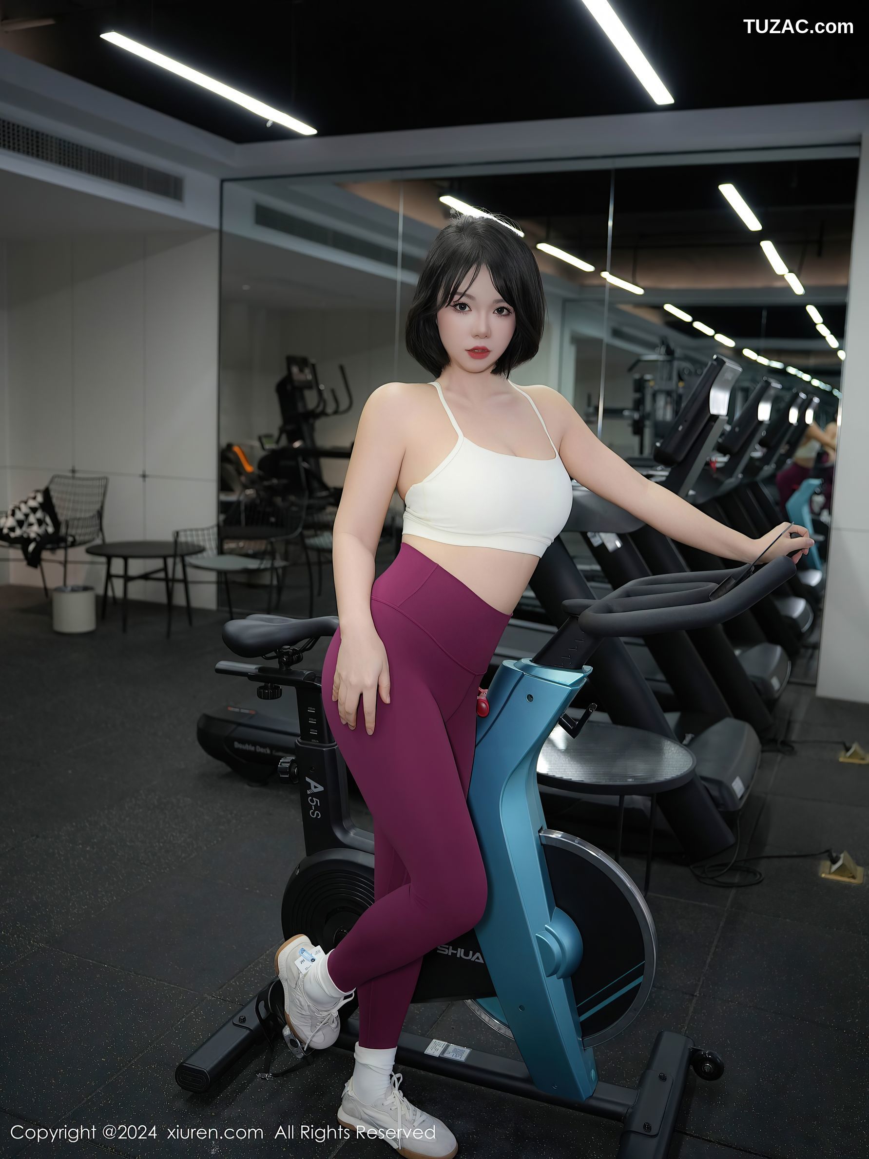 XiuRen秀人网-9603-桃色奶酪-健身房主题白背心酒红瑜伽裤爆乳-2024.12.16