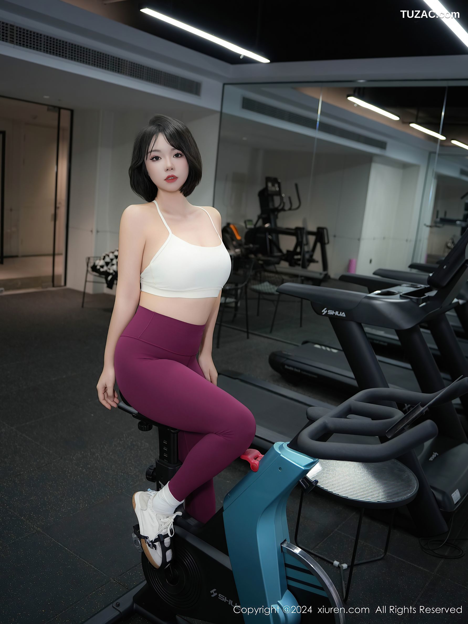 XiuRen秀人网-9603-桃色奶酪-健身房主题白背心酒红瑜伽裤爆乳-2024.12.16