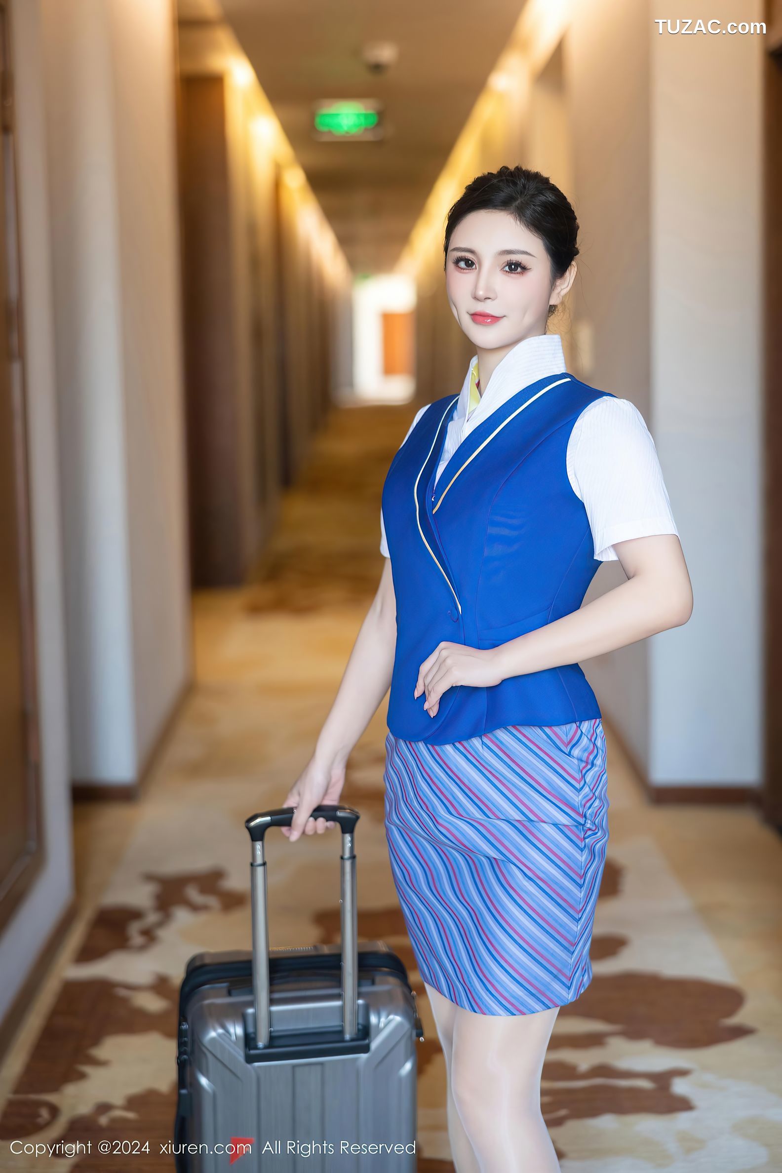 XiuRen秀人网-9612-小蛮妖Yummy-蓝色空姐制服白衬衫肉丝珍珠内裤-2024.12.17
