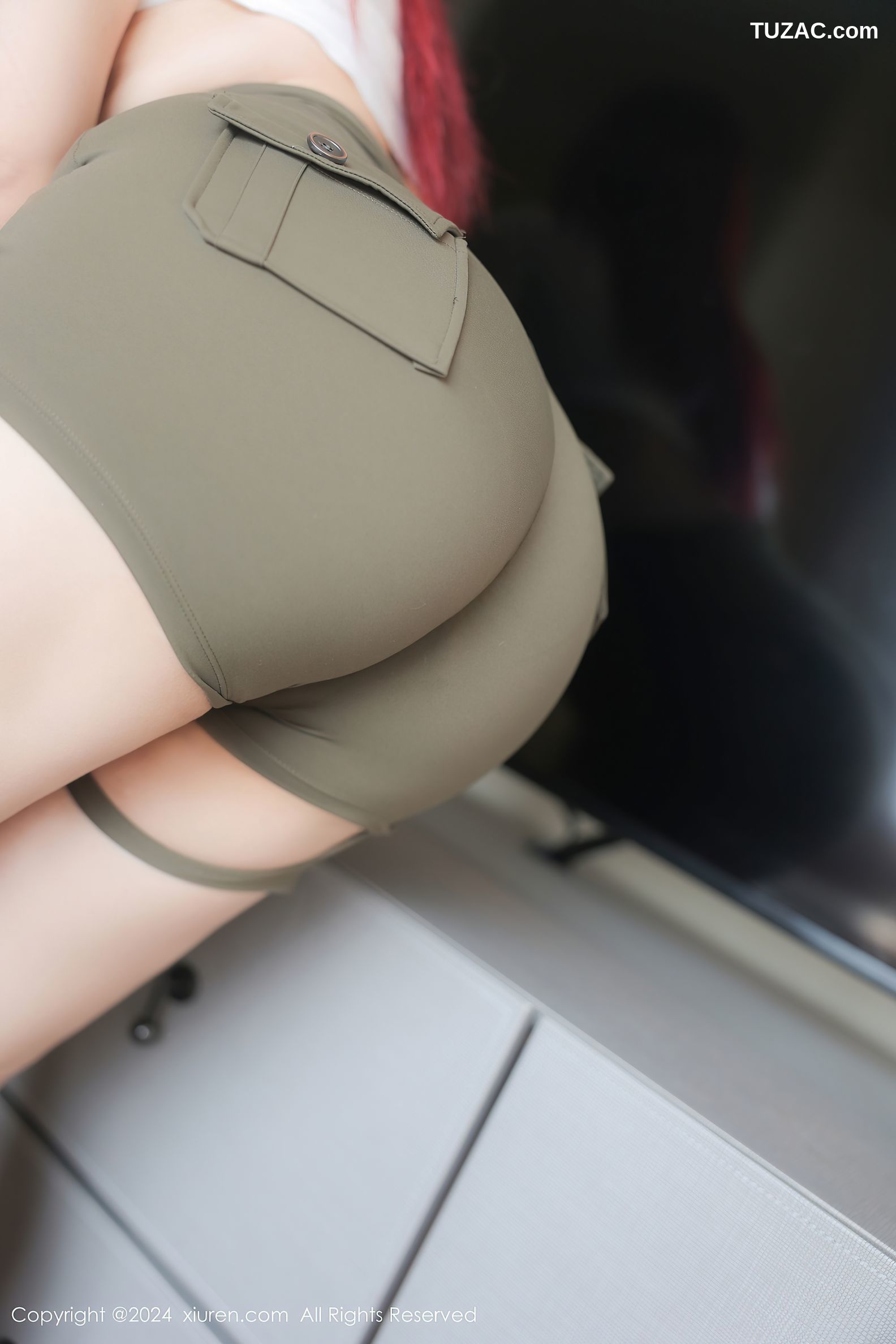 XiuRen秀人网-9615-Lena-童颜巨乳少女-2024.12.18