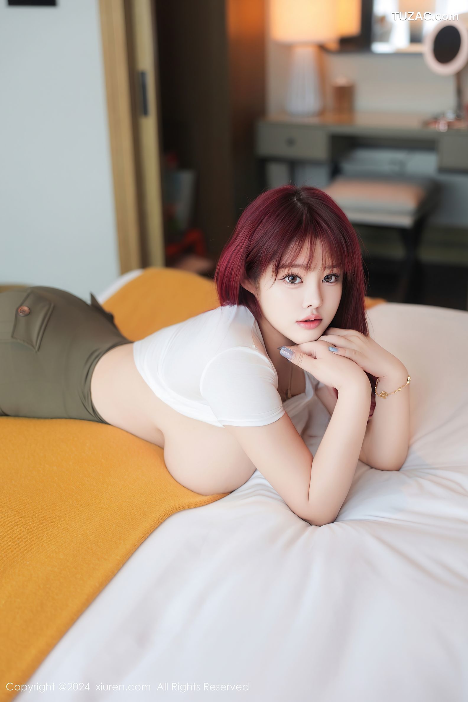 XiuRen秀人网-9615-Lena-童颜巨乳少女-2024.12.18