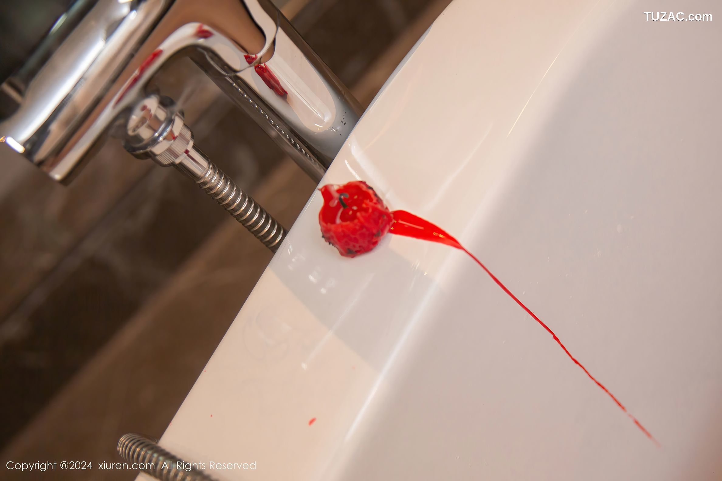 XiuRen秀人网-9623-刘婷婷-浴缸情趣黑蕾丝内衣黑丝-2024.12.19