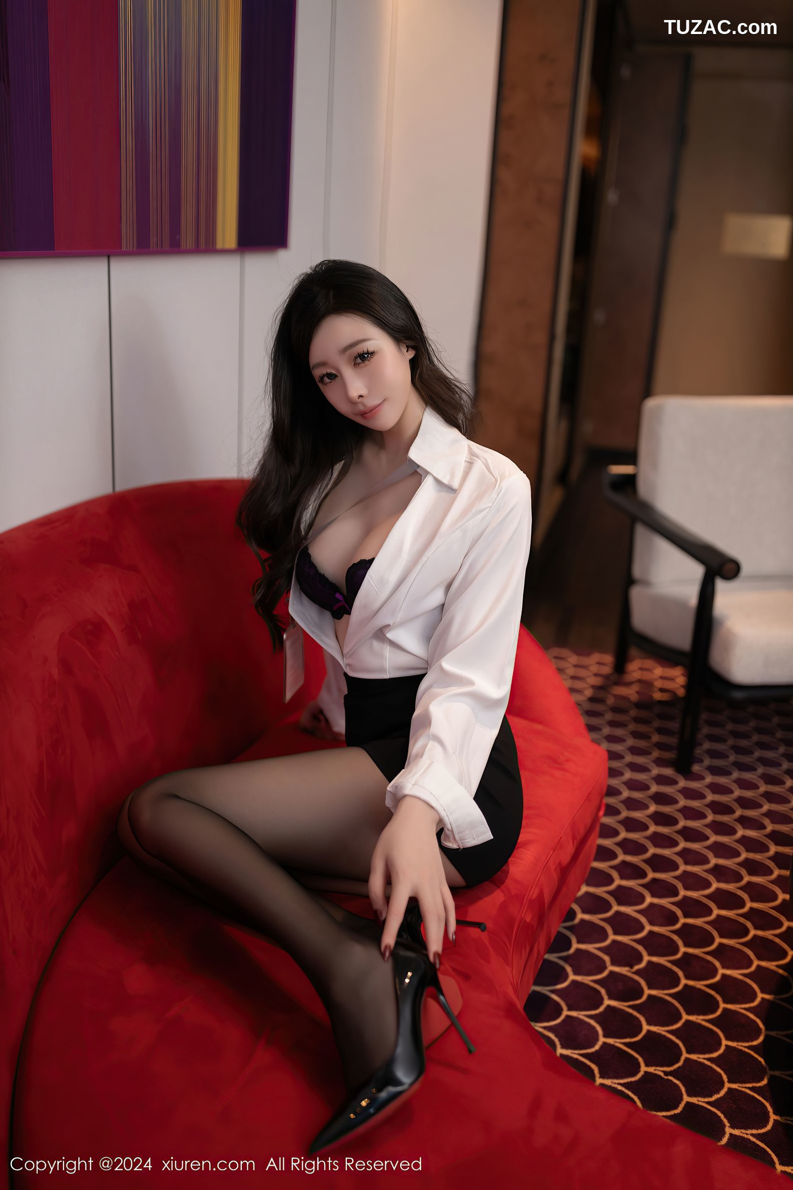 XiuRen秀人网-9637-小逗逗-OL白衬衫黑短裙黑丝长腿-2024.12.20