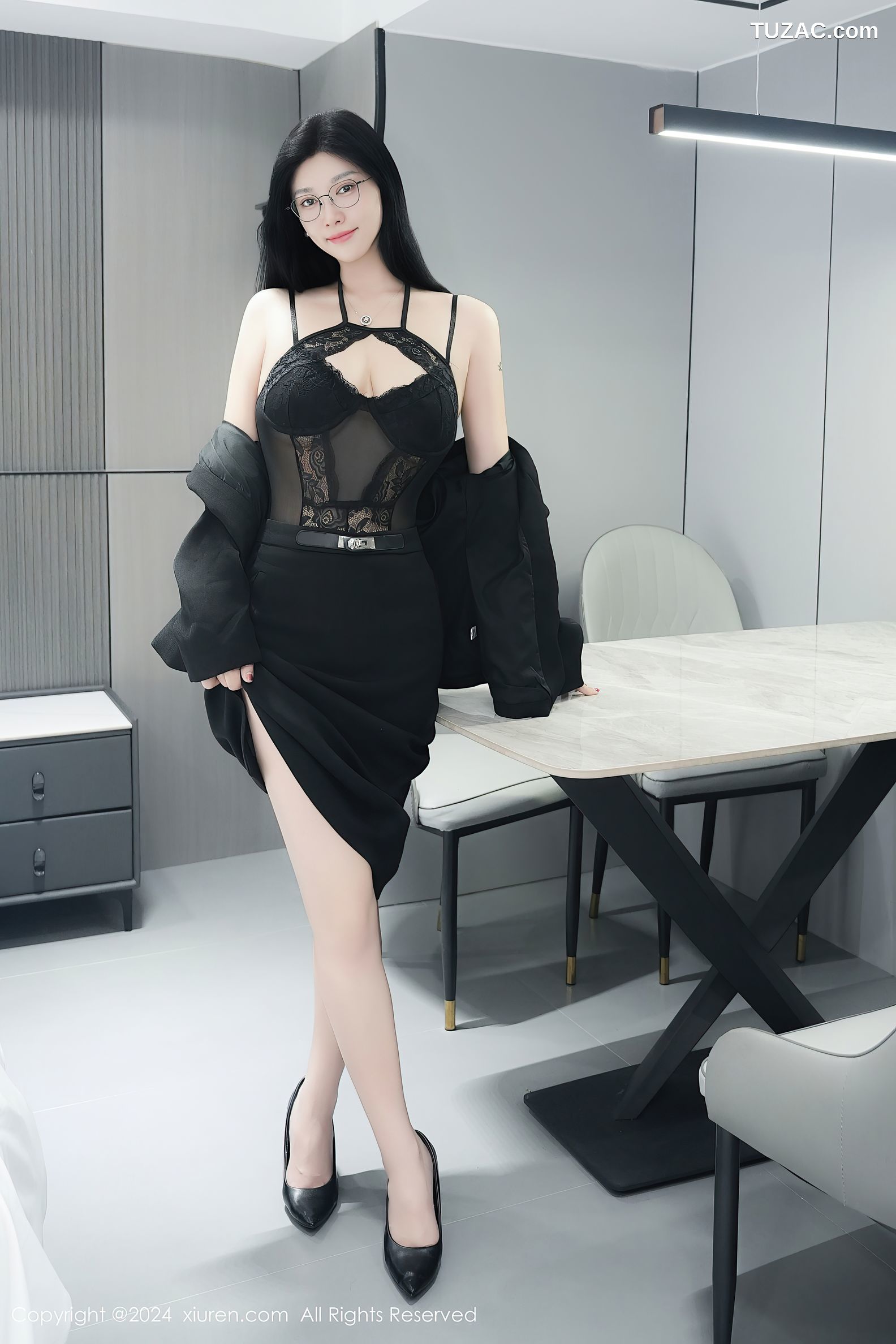 XiuRen秀人网-9639-雅茹老师-OL黑色裙装黑蕾丝内衣-2024.12.23