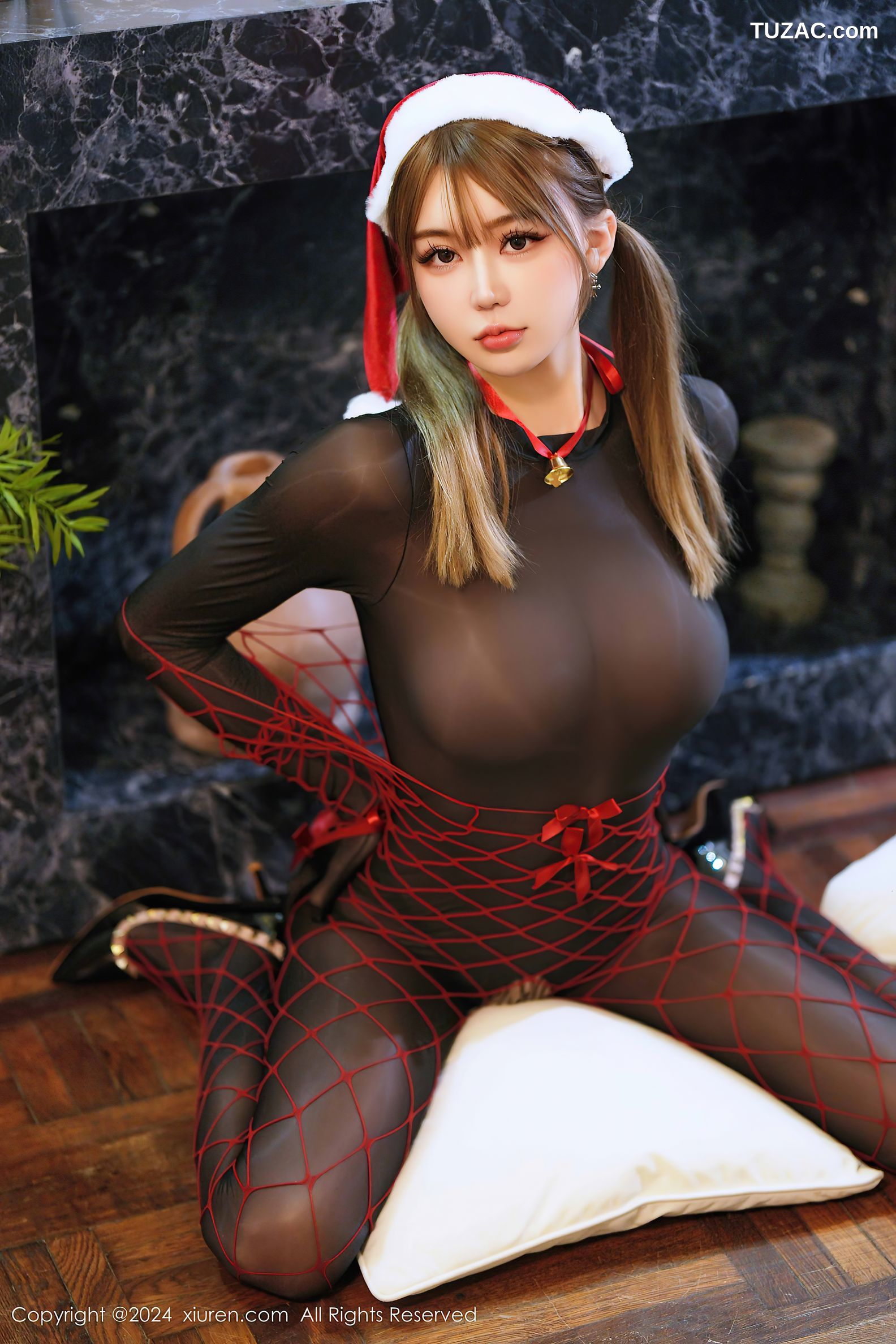 XiuRen秀人网-9641-Zoe柚柚-黑丝连体红网情趣捆绑圣诞风爆乳-2024.12.23