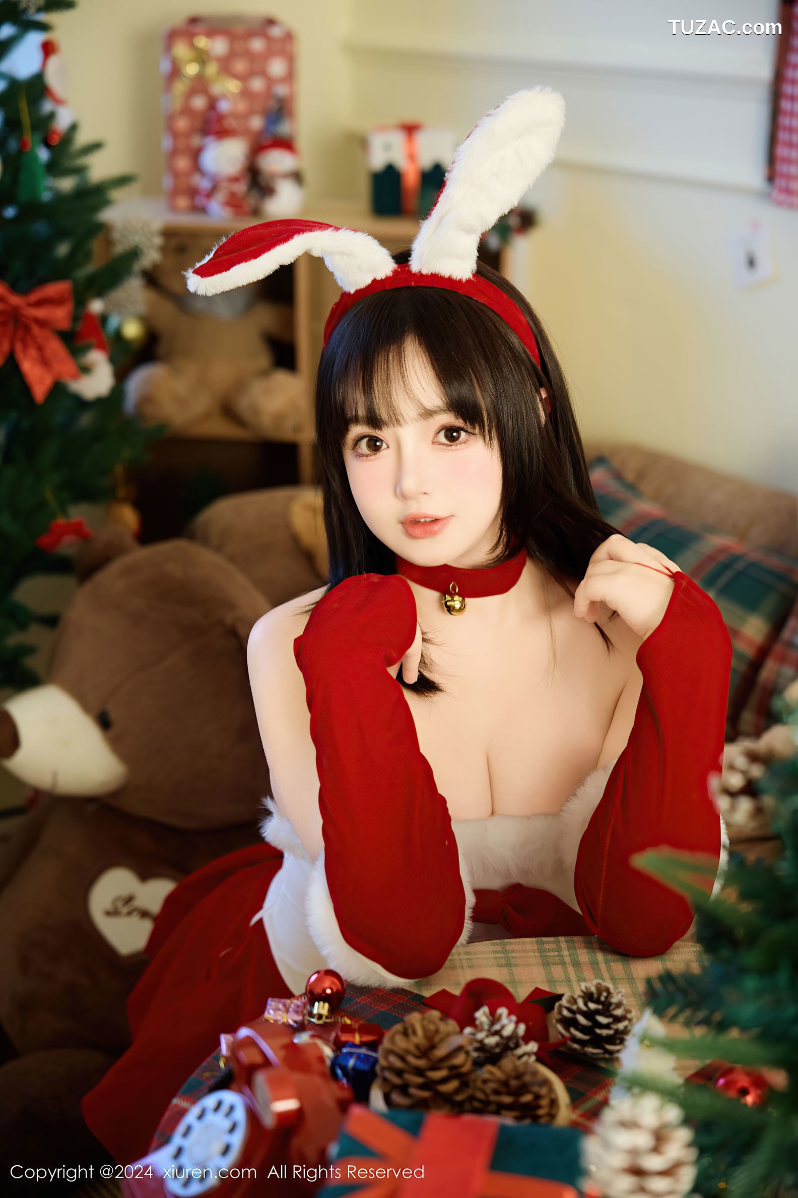 XiuRen秀人网-9656-养乐多Doll-少女兔耳情趣圣诞装-2024.12.25