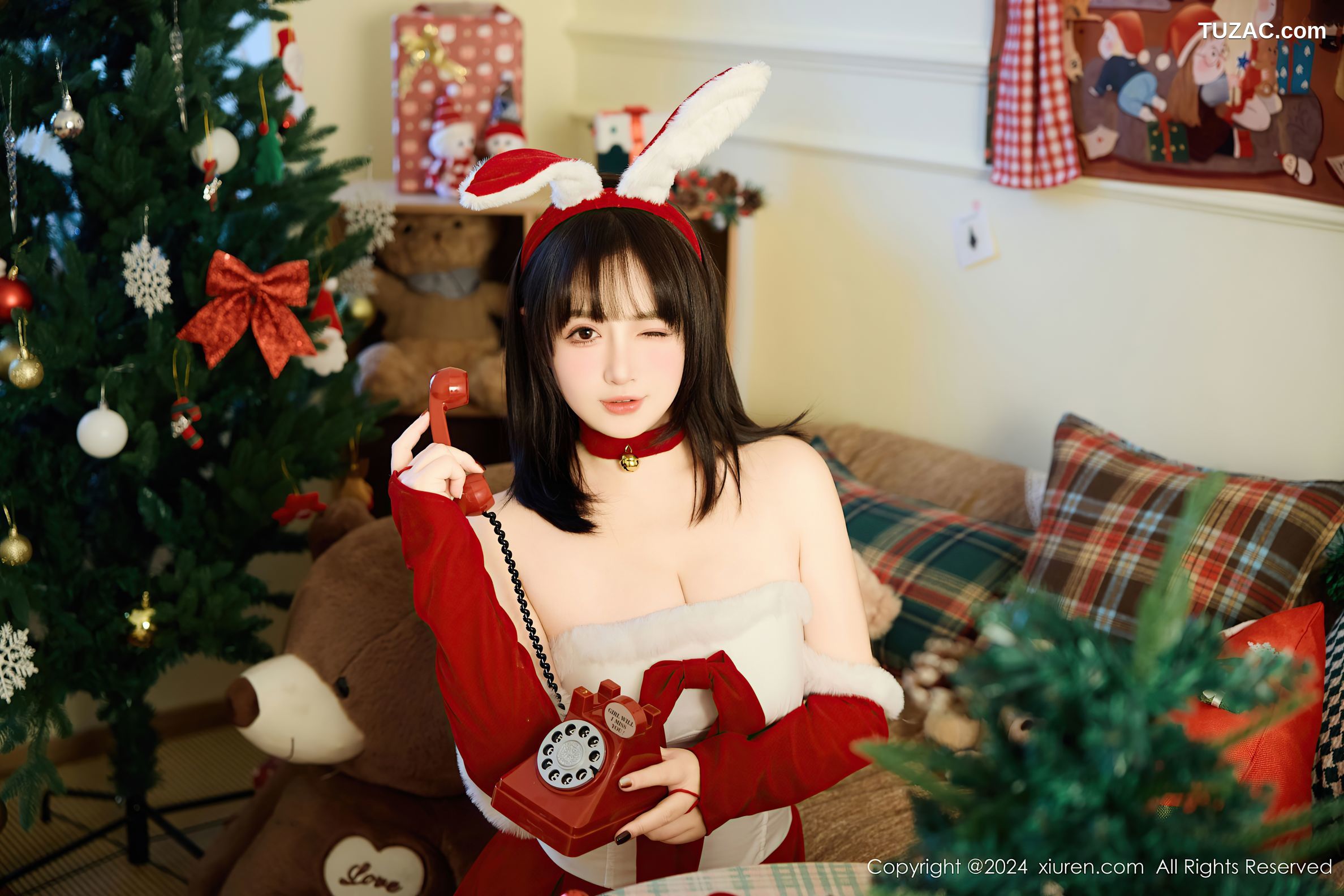 XiuRen秀人网-9656-养乐多Doll-少女兔耳情趣圣诞装-2024.12.25