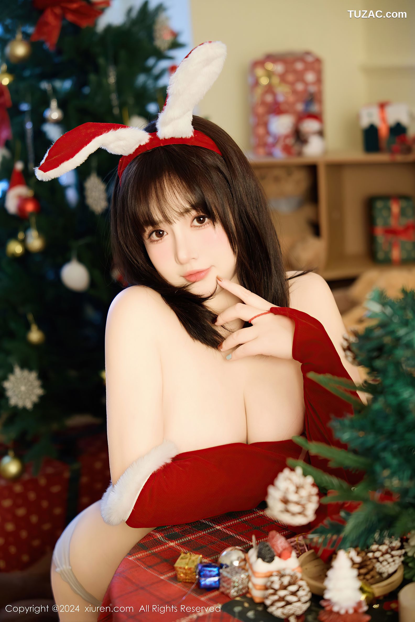 XiuRen秀人网-9656-养乐多Doll-少女兔耳情趣圣诞装-2024.12.25