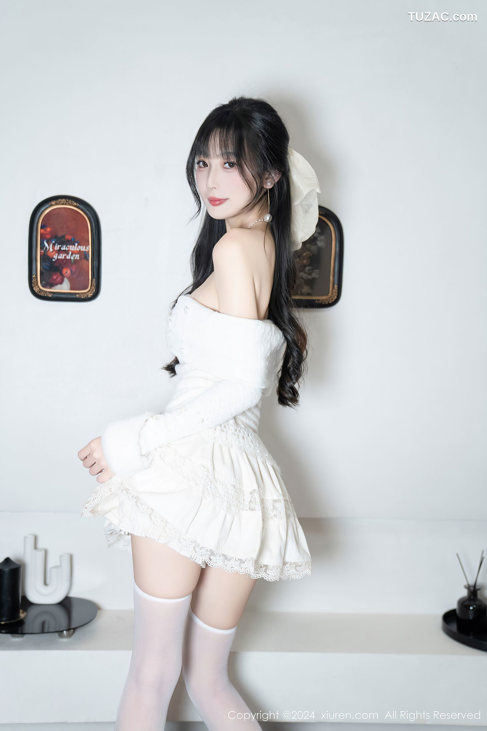 XiuRen秀人网-9658-林星阑-白色连衣短裙-红丝带情趣内衣-2024.12.25