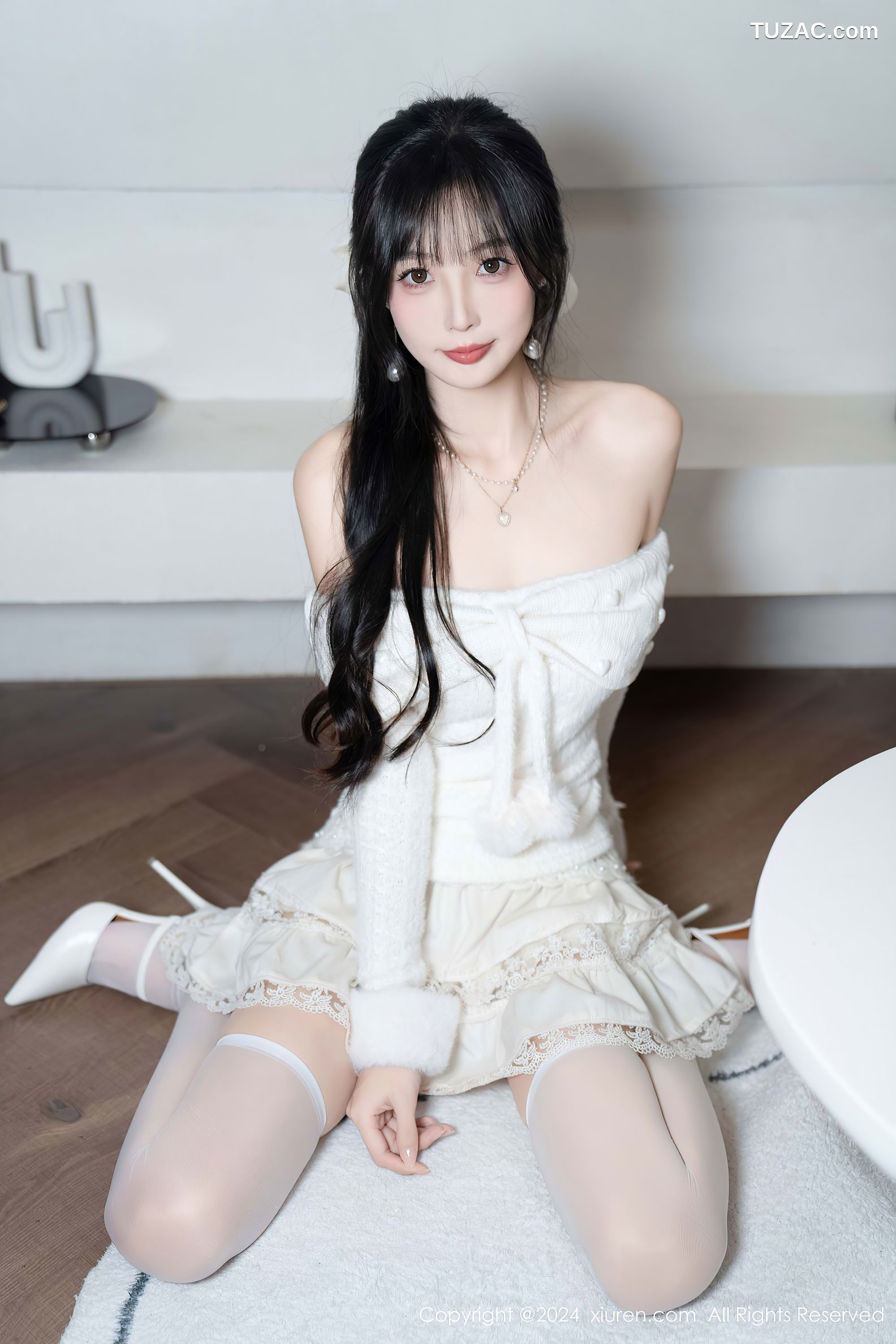 XiuRen秀人网-9658-林星阑-白色连衣短裙-红丝带情趣内衣-2024.12.25