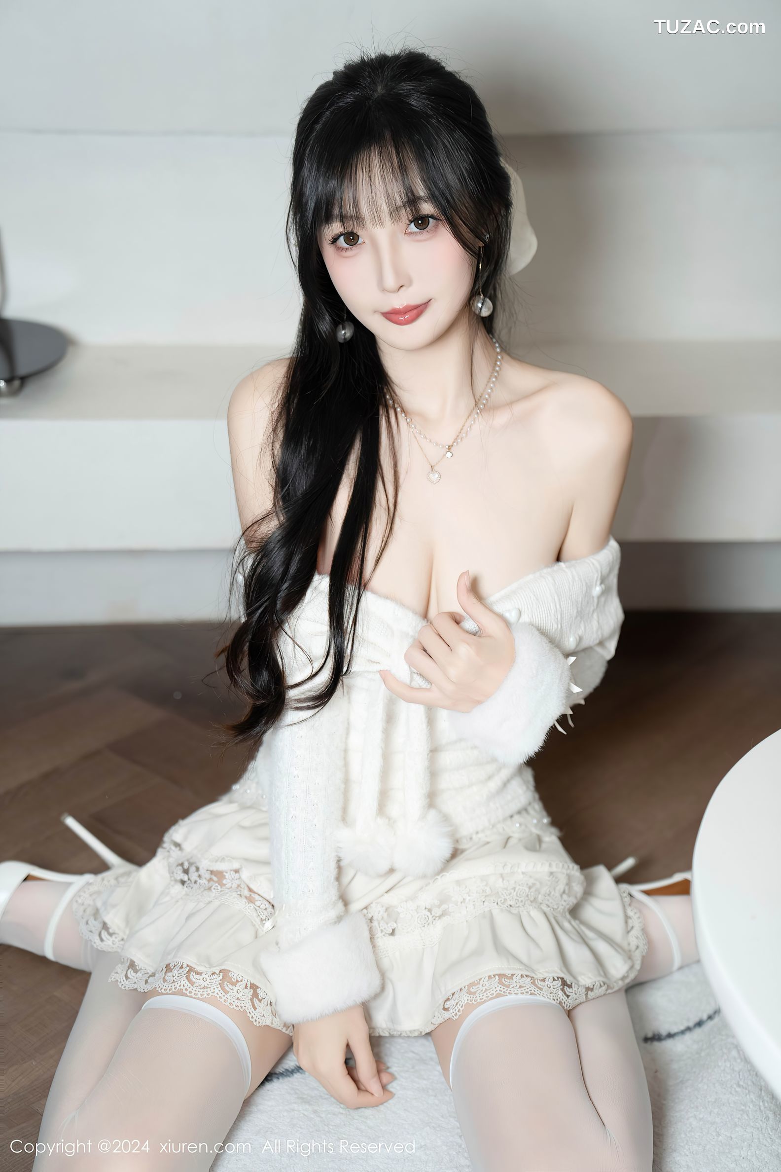 XiuRen秀人网-9658-林星阑-白色连衣短裙-红丝带情趣内衣-2024.12.25