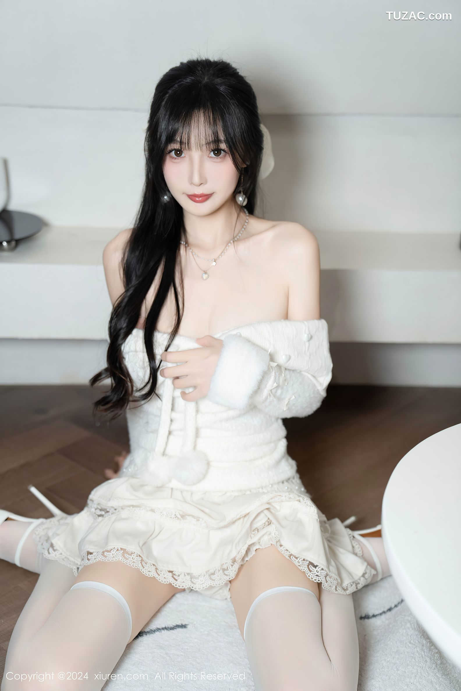 XiuRen秀人网-9658-林星阑-白色连衣短裙-红丝带情趣内衣-2024.12.25