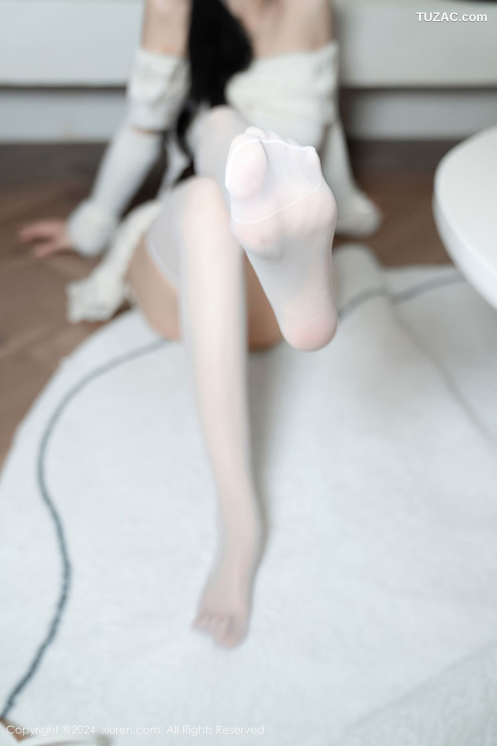 XiuRen秀人网-9658-林星阑-白色连衣短裙-红丝带情趣内衣-2024.12.25