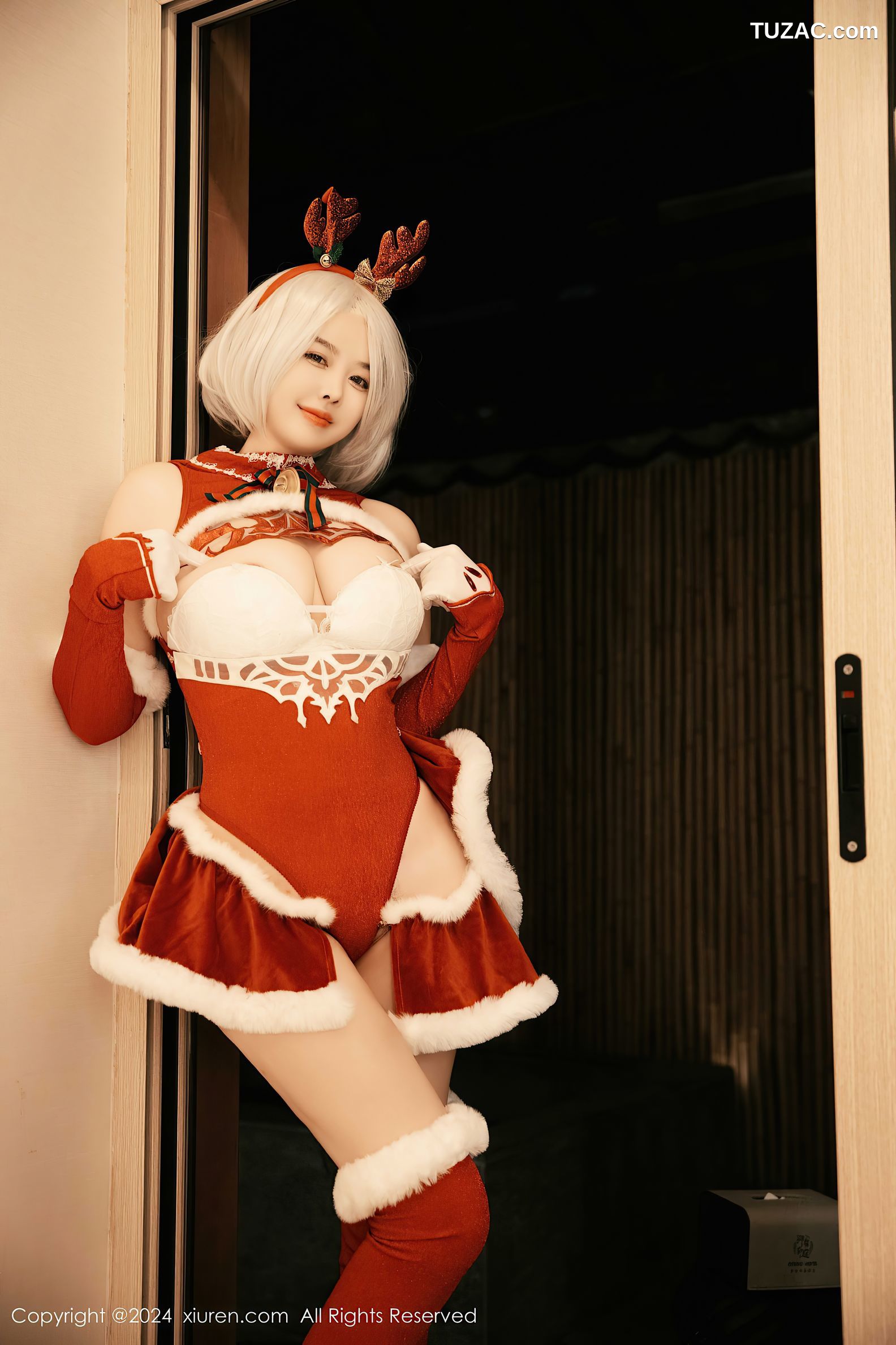 XiuRen秀人网-9660-樱桃小犊子-萝莉圣诞鹿角情趣服爆乳-2024.12.26