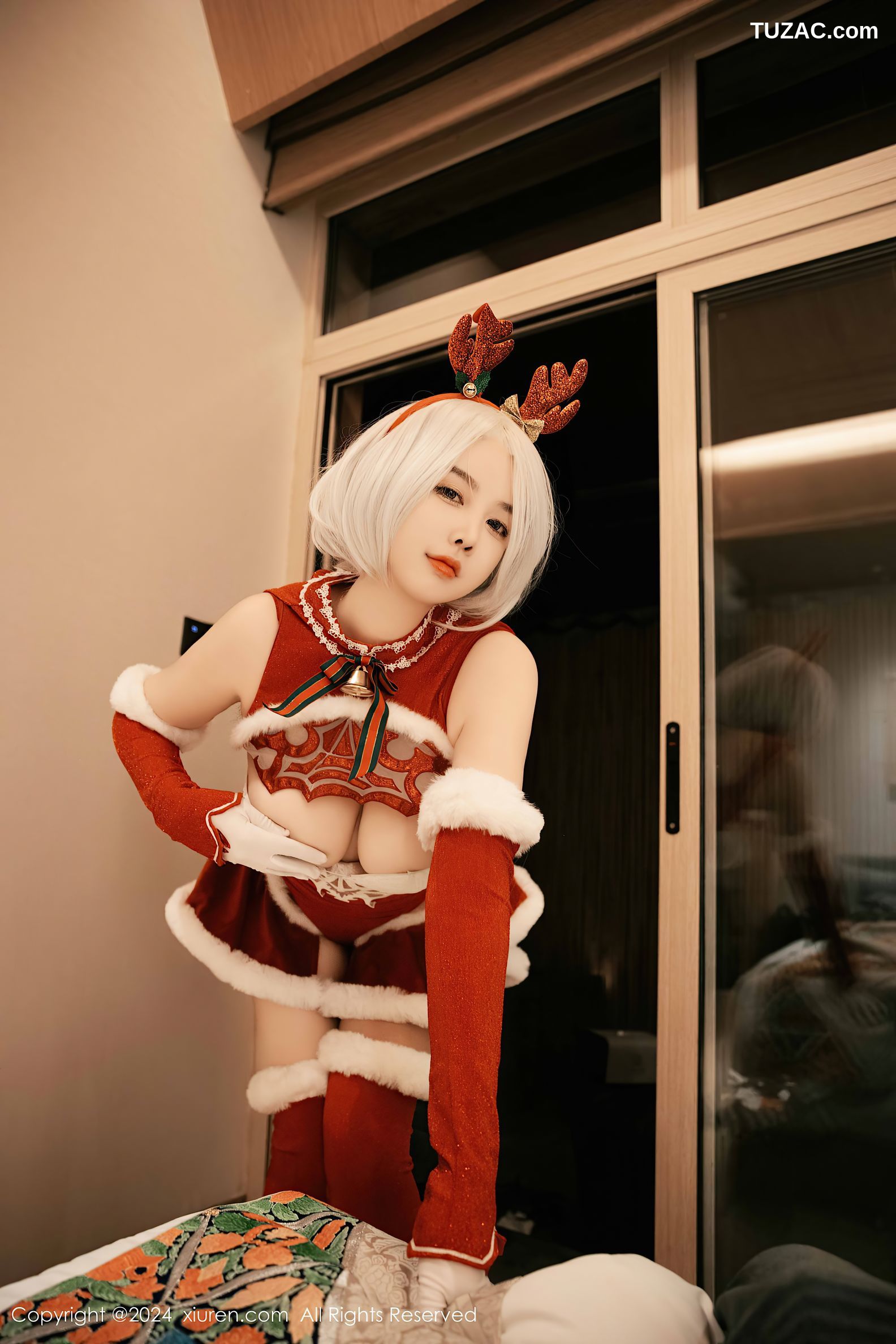 XiuRen秀人网-9660-樱桃小犊子-萝莉圣诞鹿角情趣服爆乳-2024.12.26