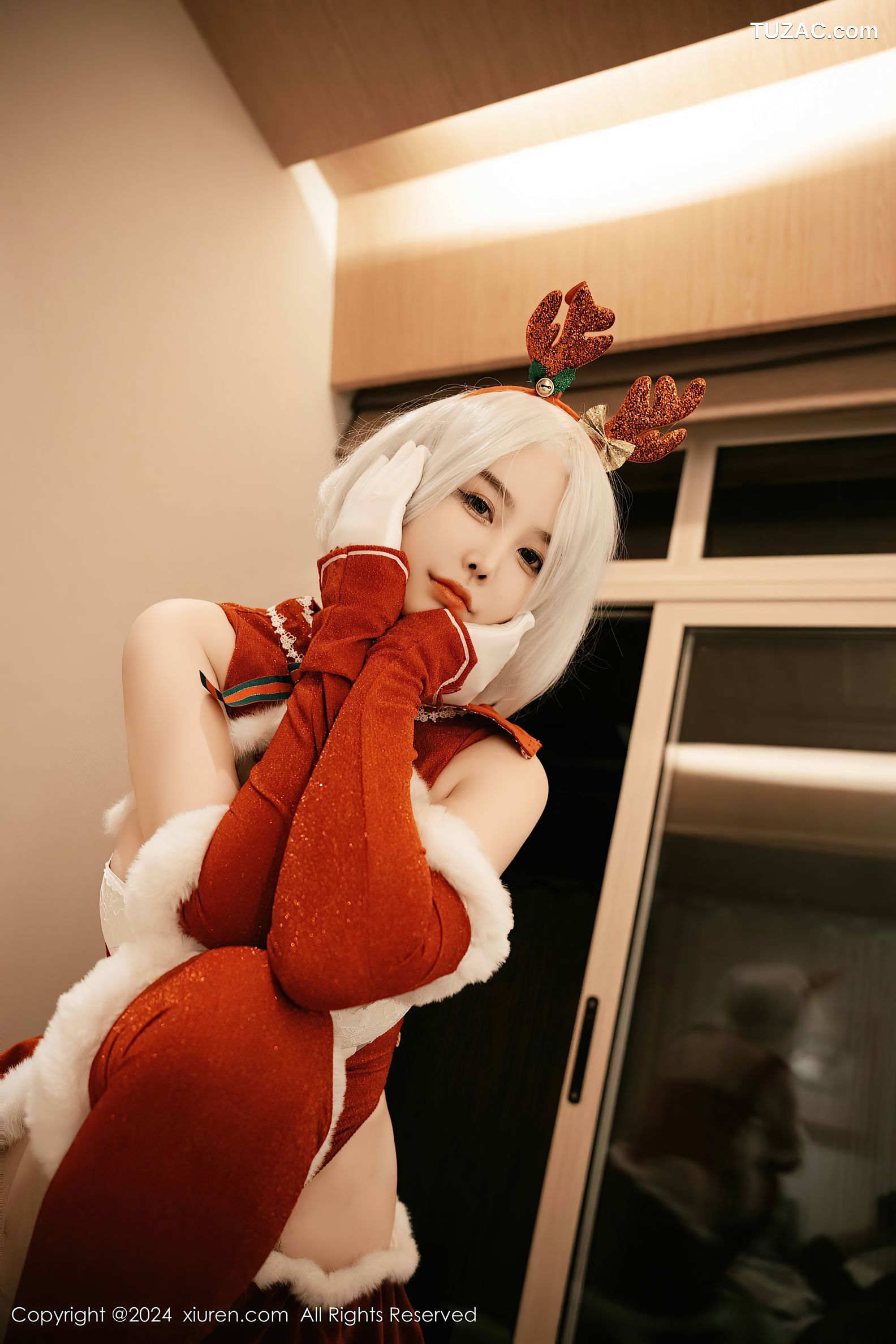 XiuRen秀人网-9660-樱桃小犊子-萝莉圣诞鹿角情趣服爆乳-2024.12.26