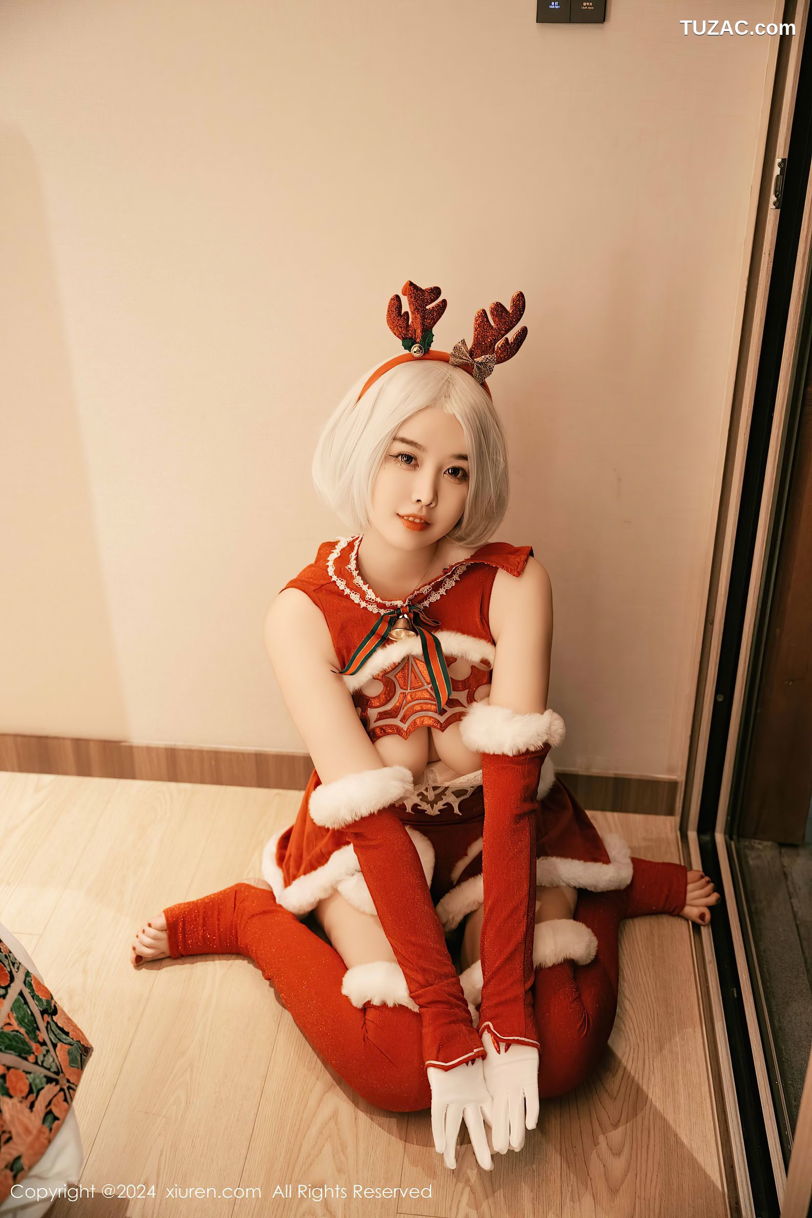 XiuRen秀人网-9660-樱桃小犊子-萝莉圣诞鹿角情趣服爆乳-2024.12.26