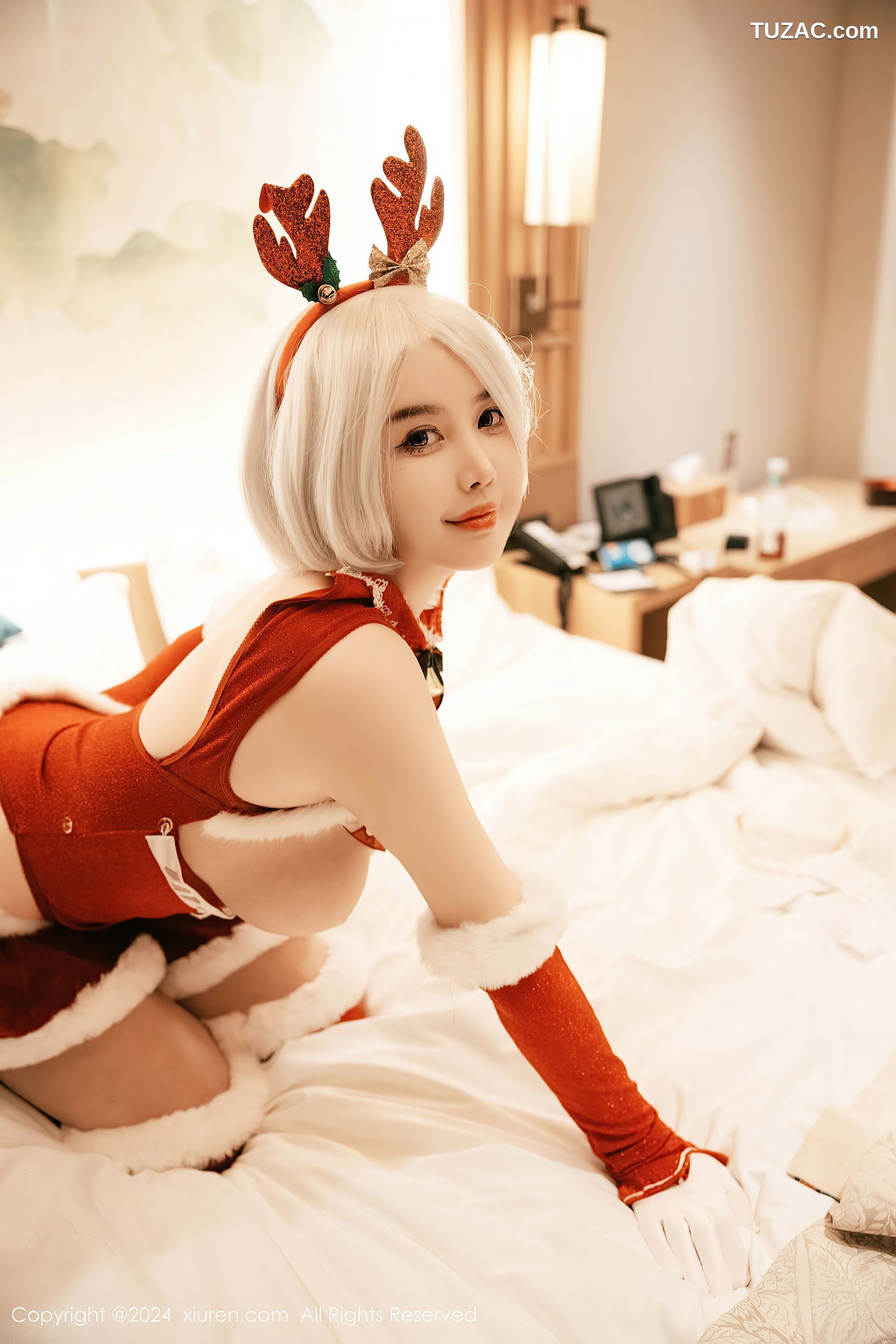 XiuRen秀人网-9660-樱桃小犊子-萝莉圣诞鹿角情趣服爆乳-2024.12.26