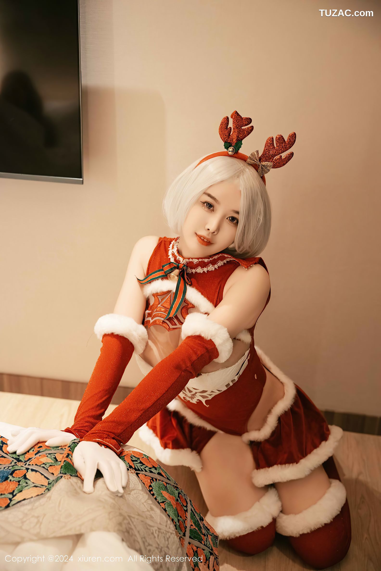 XiuRen秀人网-9660-樱桃小犊子-萝莉圣诞鹿角情趣服爆乳-2024.12.26