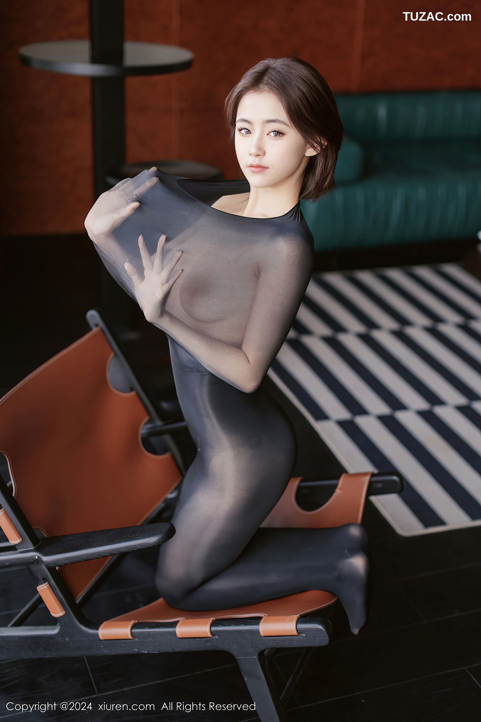 XiuRen秀人网-9684-小橘子orange-透视连体丝袜清纯短发美女彩色肛塞-2024.12.31