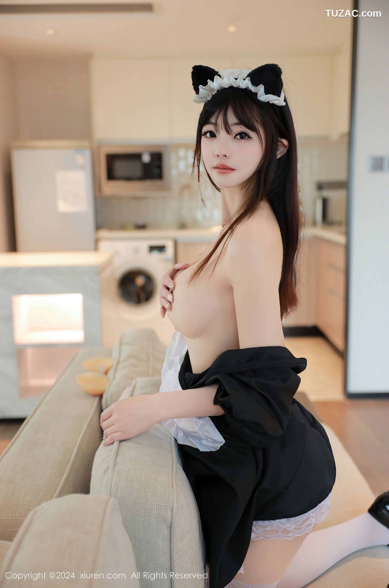 XiuRen秀人网-9686-佘贝拉Bella-黑白情趣女仆装肉丝-2024.12.31