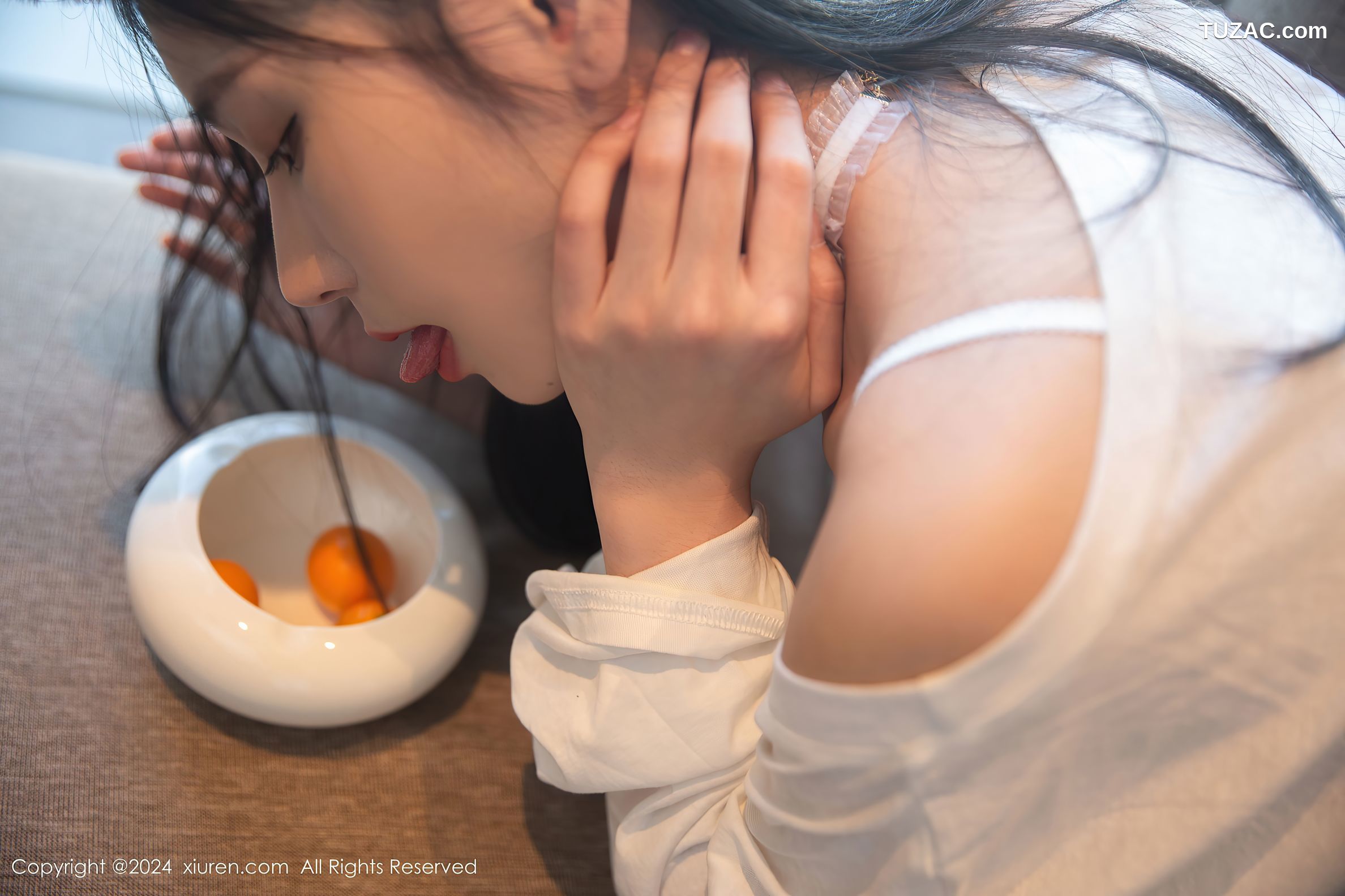 XiuRen秀人网-9689-刘婷婷-可爱白衫猫女-2024.12.31