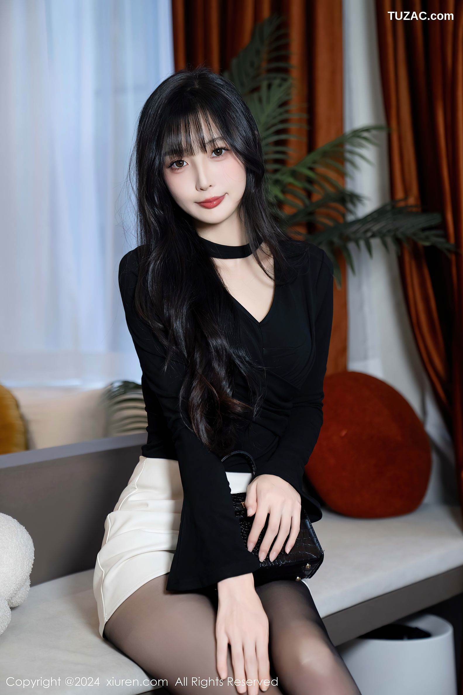 XiuRen秀人网-9691-林星阑-黑T白短裙暗绿色内衣黑丝-2024.12.31